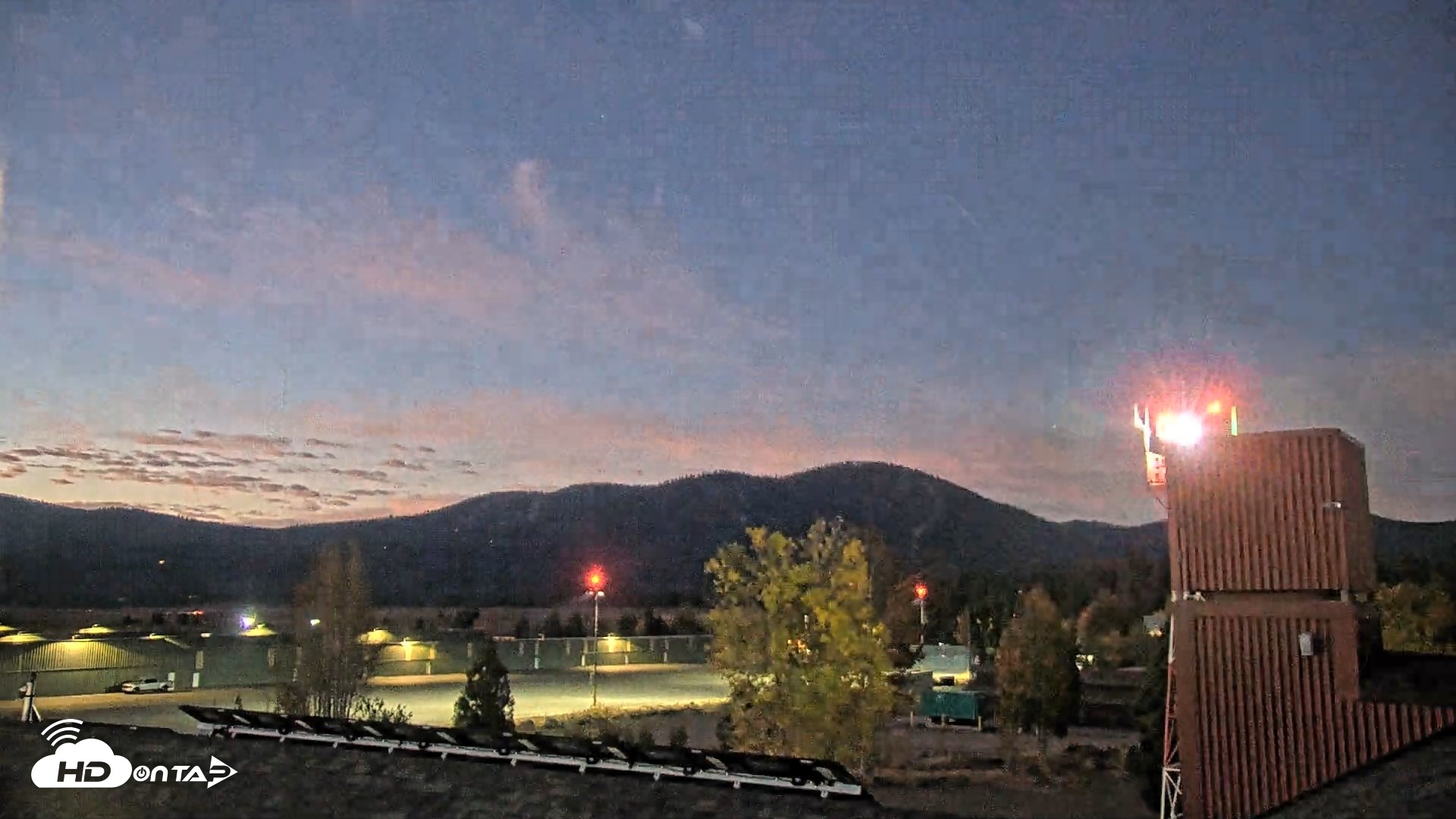 Snapshot of Truckee Tahoe Airport Live Webcam taken Oct 4, 2026, 6:24am PDT