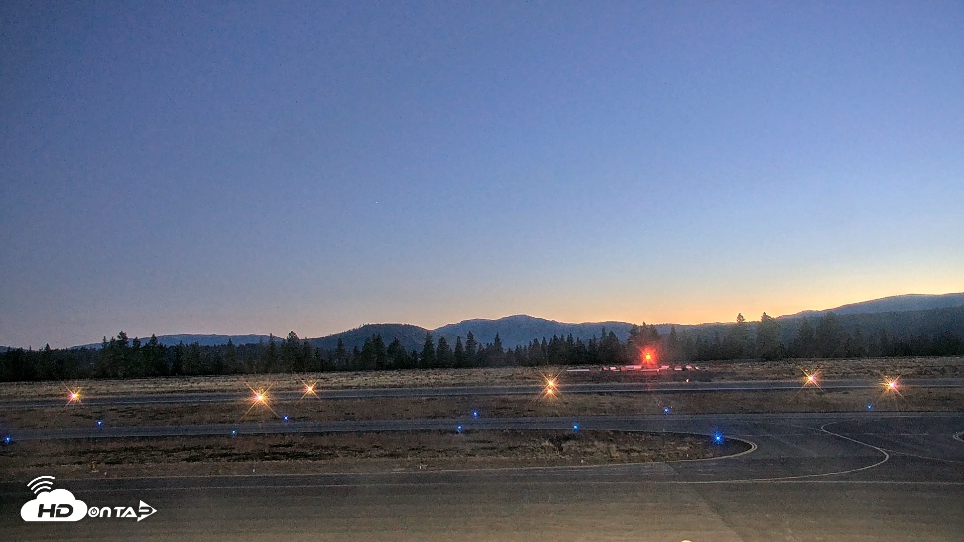 Snapshot of Truckee Tahoe Airport Live Webcam taken Oct 18, 2026, 6:43am PDT