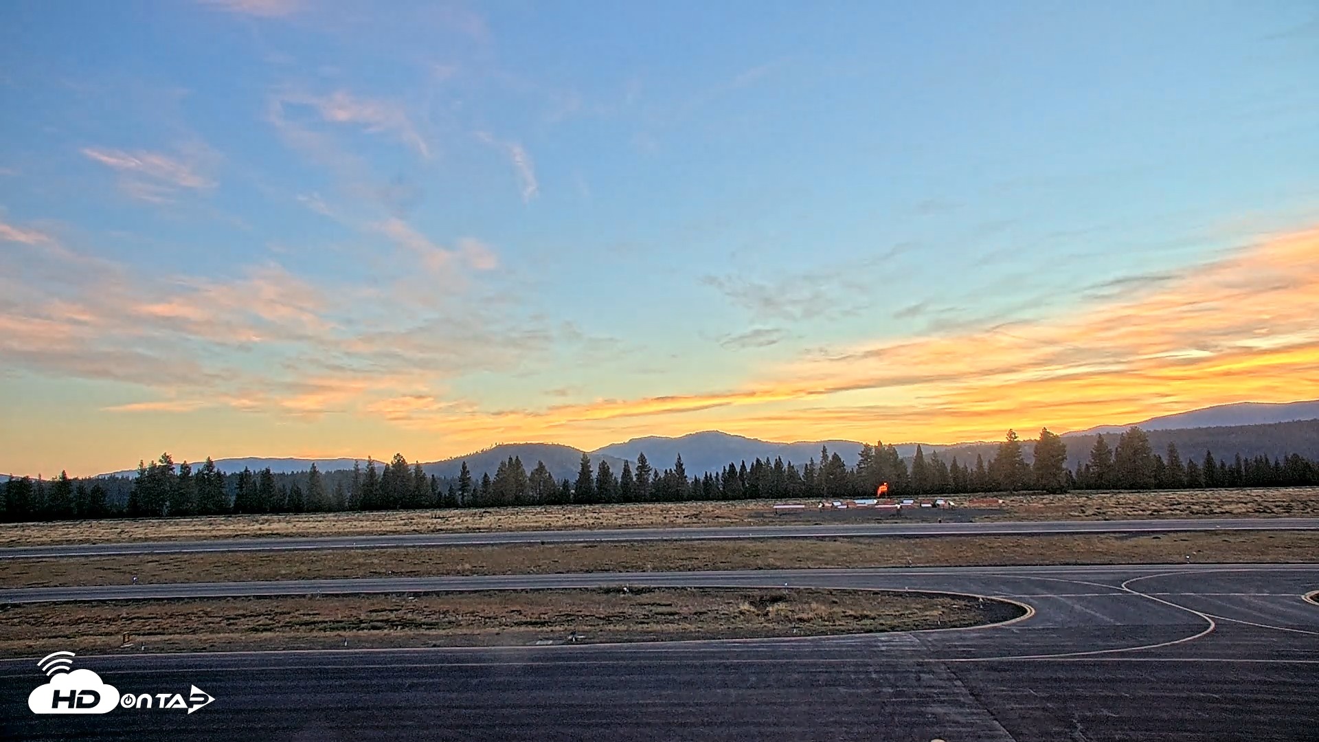 Snapshot of Truckee Tahoe Airport Live Webcam taken Aug 19, 2026, 6:09am PDT