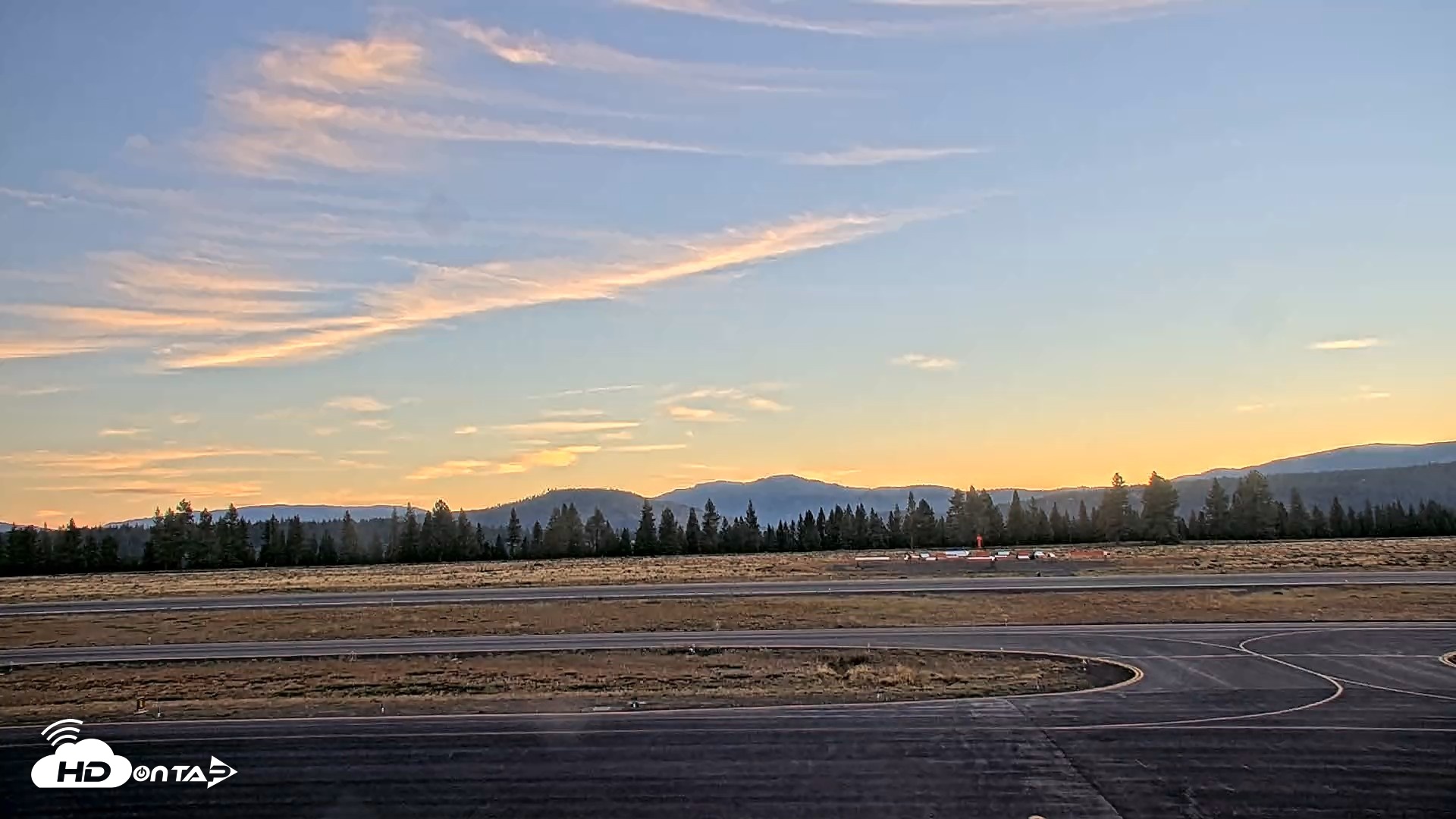 Snapshot of Truckee Tahoe Airport Live Webcam taken Aug 20, 2026, 6:17am PDT