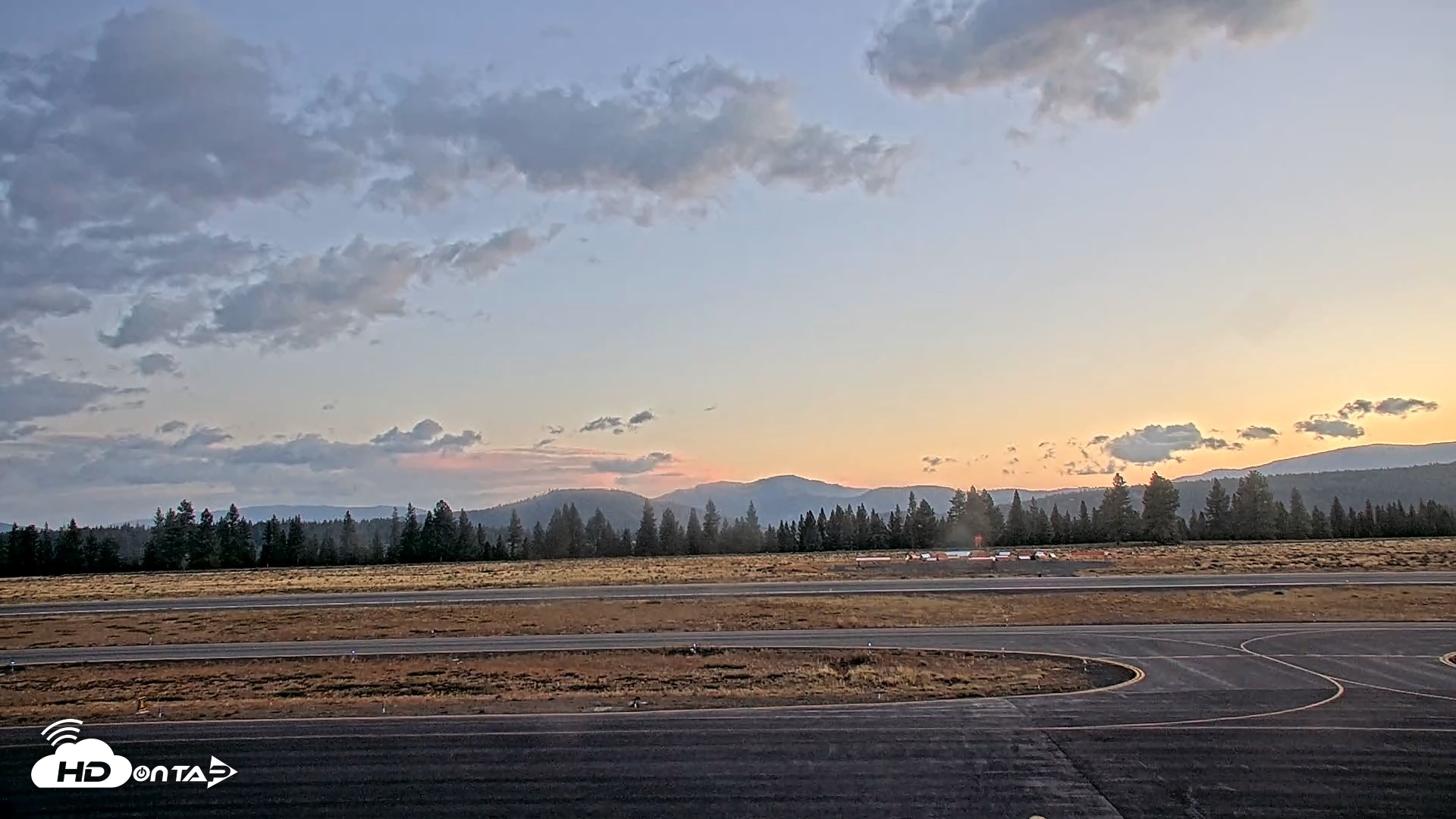 Snapshot of Truckee Tahoe Airport Live Webcam taken Sep 17, 2026, 6:37am PDT
