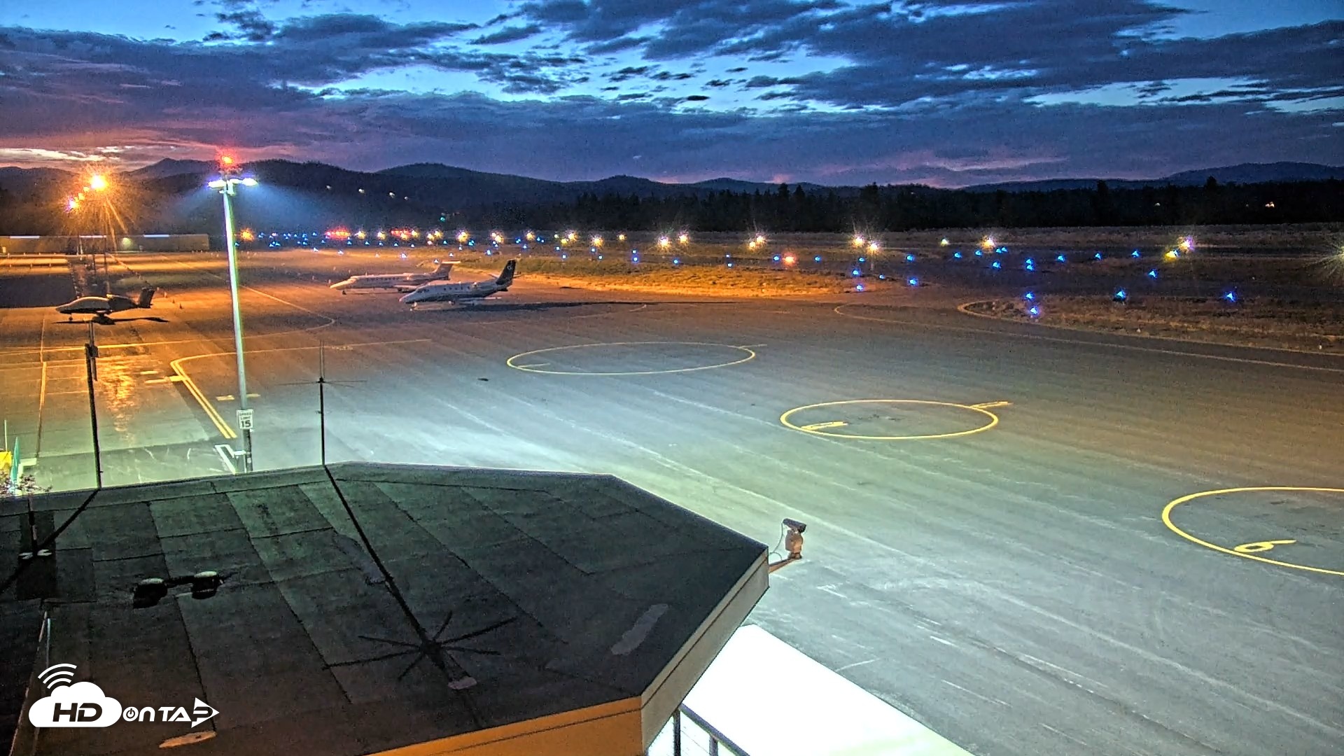 Snapshot of Truckee Tahoe Airport Live Webcam taken Aug 28, 2026, 8:17pm PDT