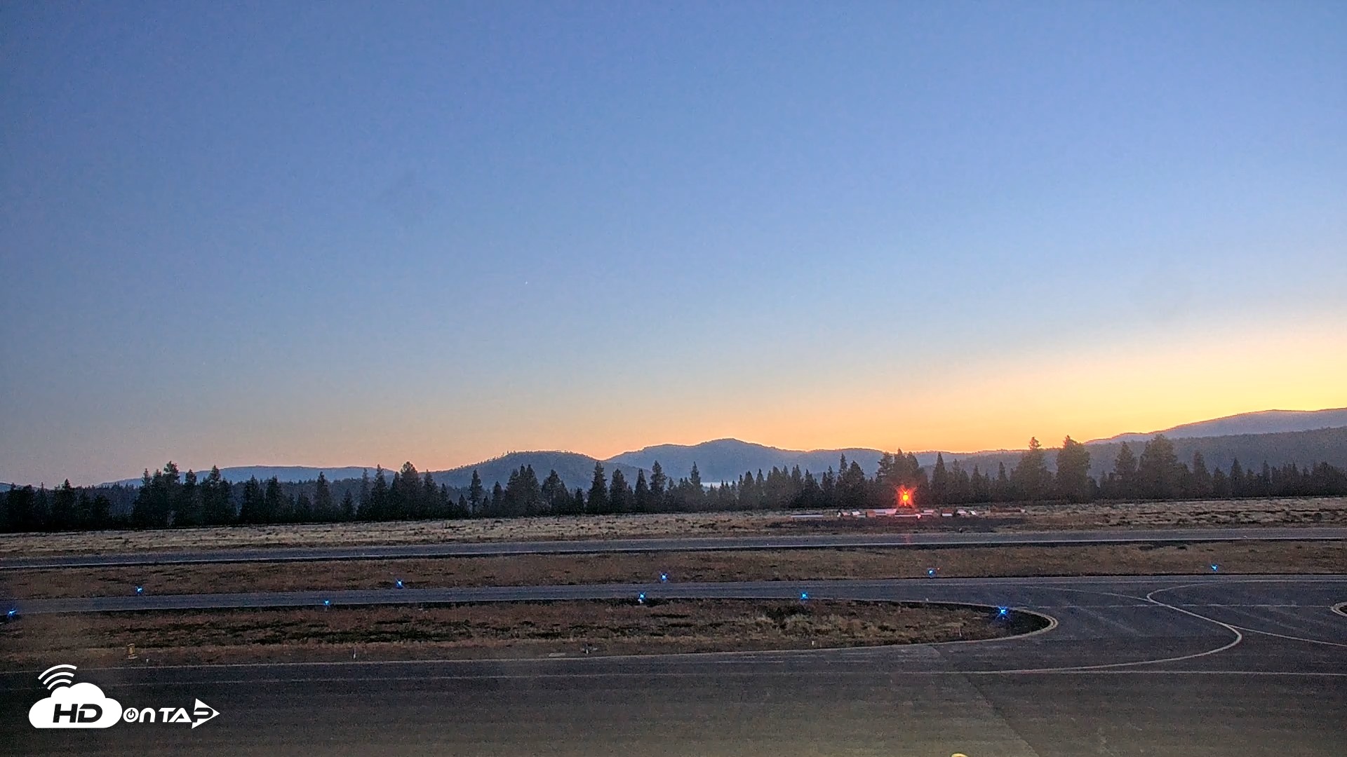 Snapshot of Truckee Tahoe Airport Live Webcam taken Sep 23, 2026, 6:23am PDT