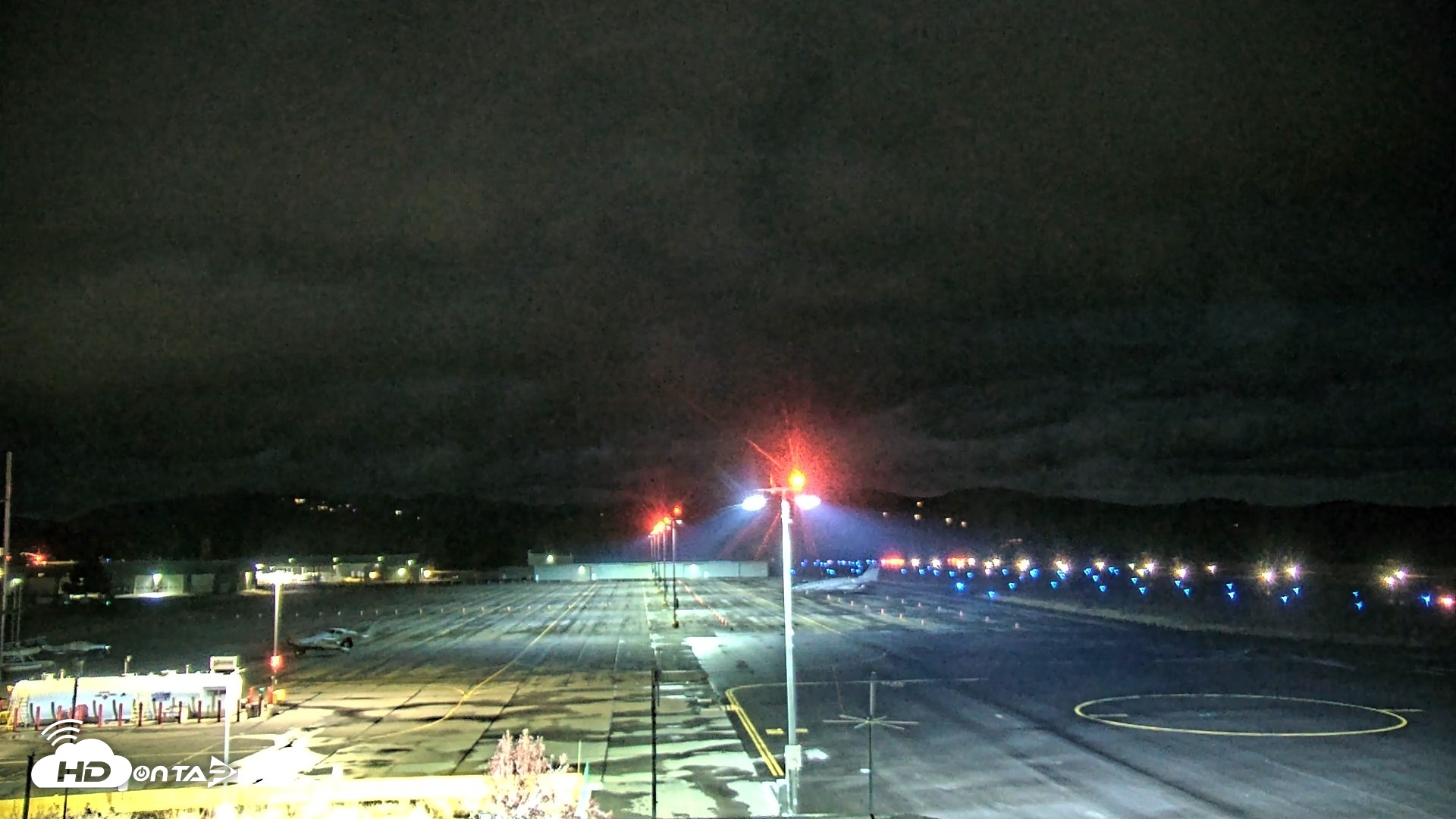 Snapshot of Truckee Tahoe Airport Live Webcam taken Oct 22, 2026, 7:44pm PDT