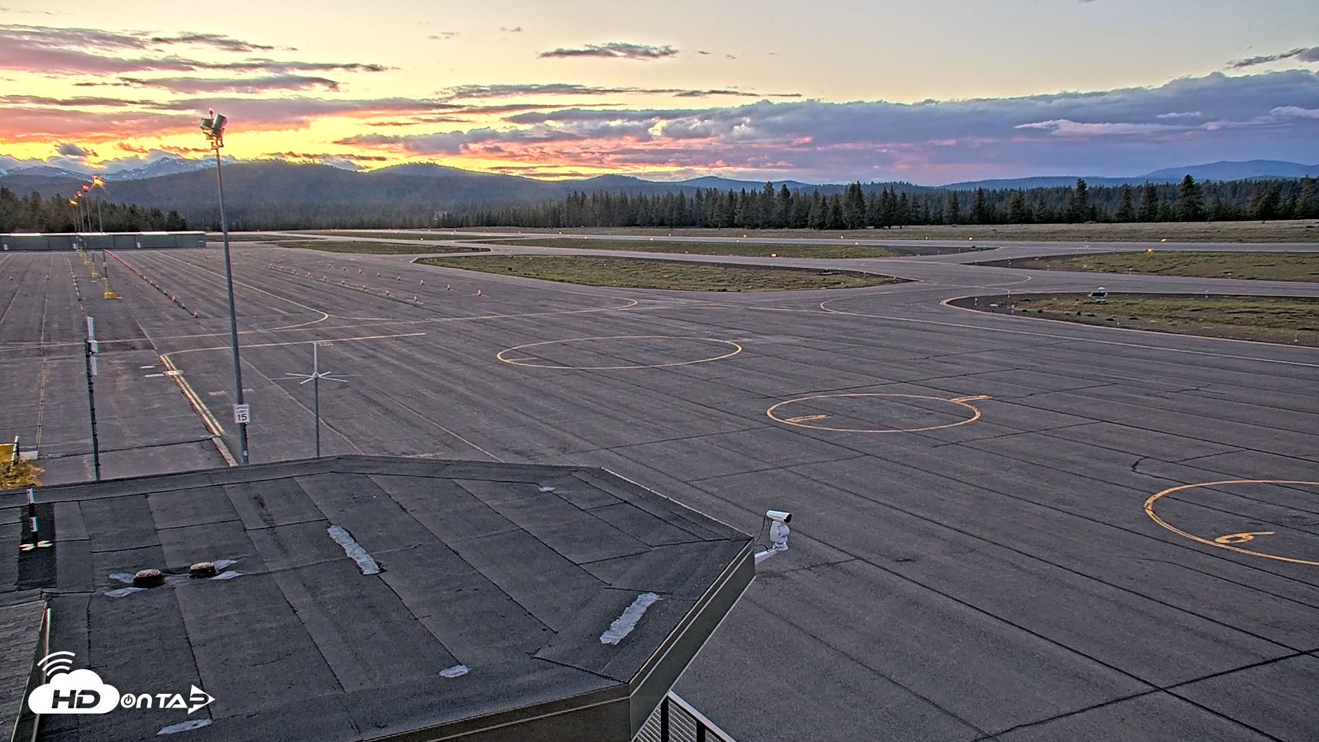 Snapshot of Truckee Tahoe Airport Live Webcam taken May 14, 2025, 8:10pm PDT