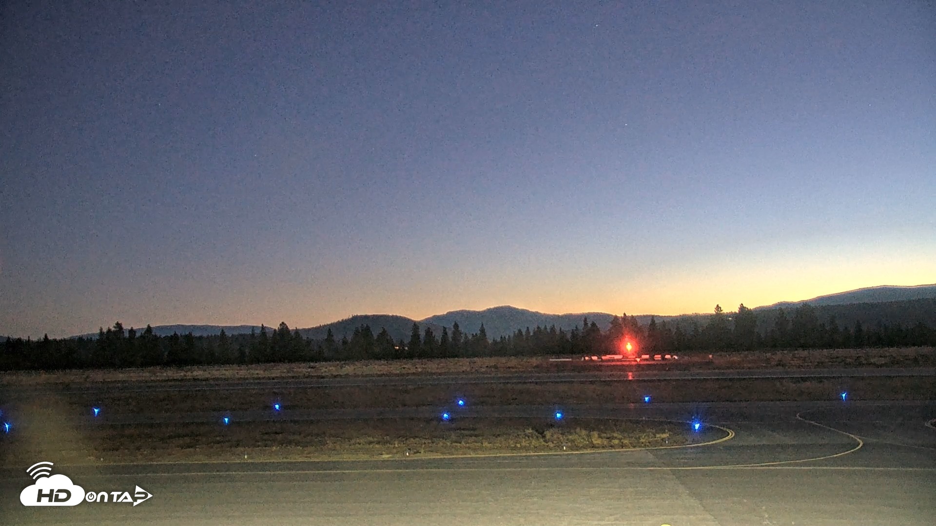 Snapshot of Truckee Tahoe Airport Live Webcam taken Oct 1, 2026, 6:17am PDT