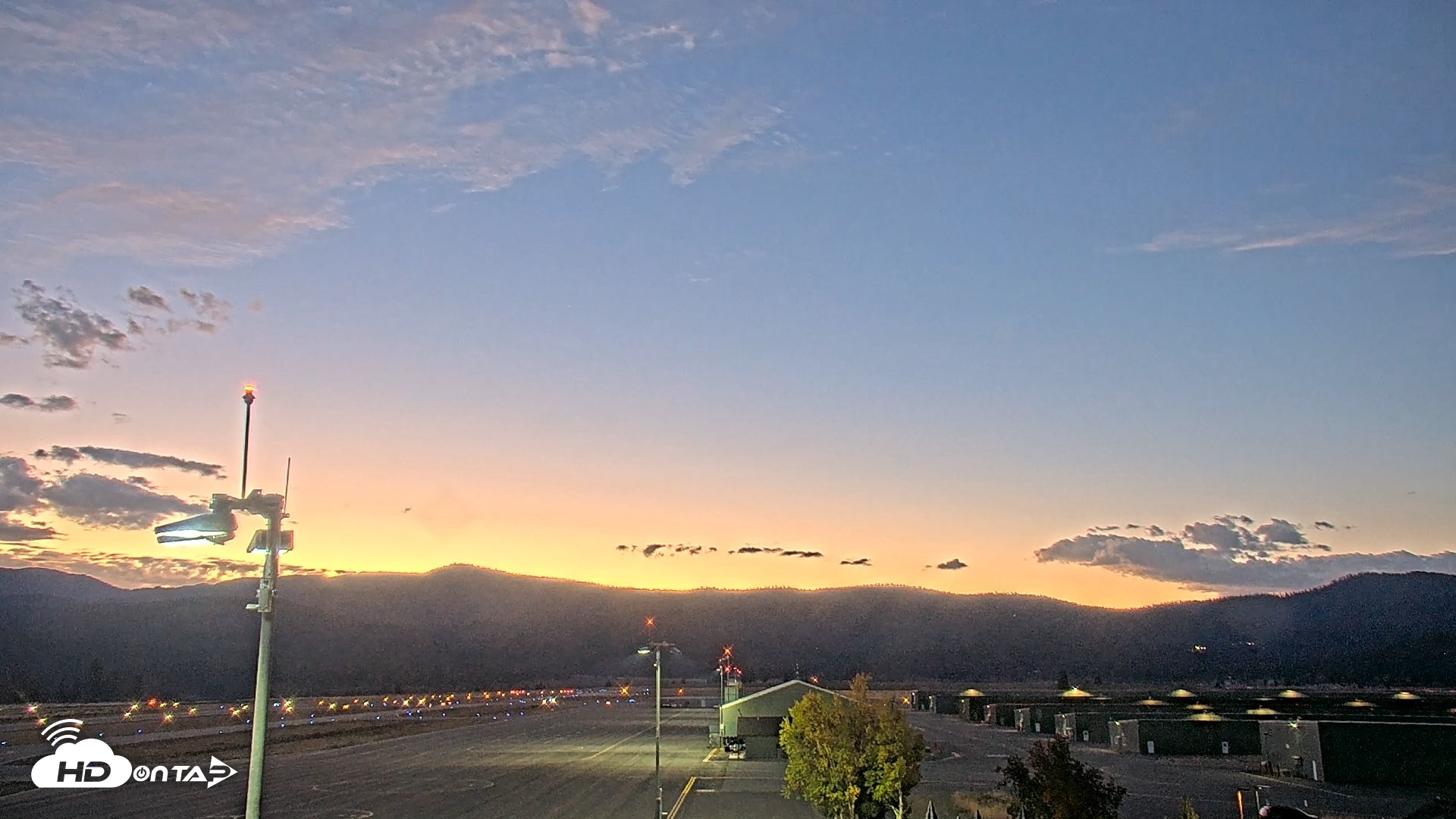 Snapshot of Truckee Tahoe Airport Live Webcam taken Oct 5, 2026, 6:36am PDT
