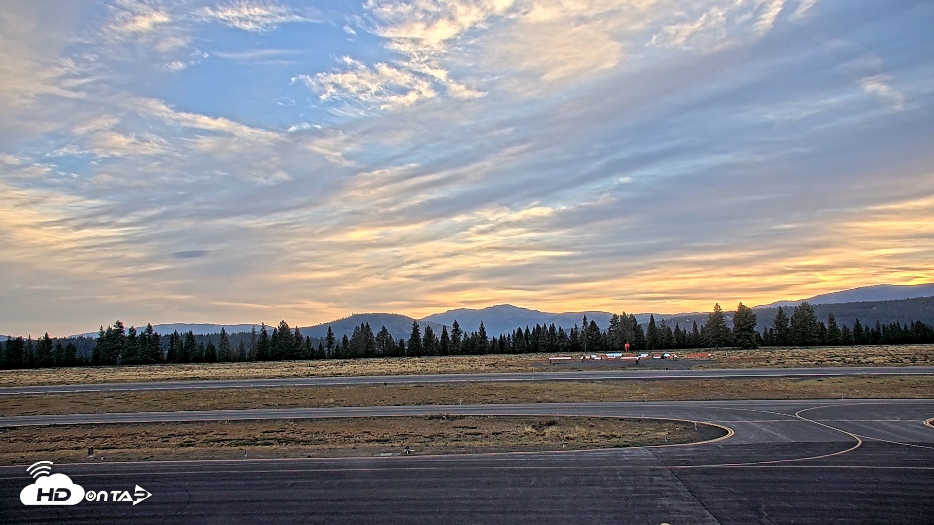 Snapshot of Truckee Tahoe Airport Live Webcam taken Aug 21, 2026, 6:32am PDT