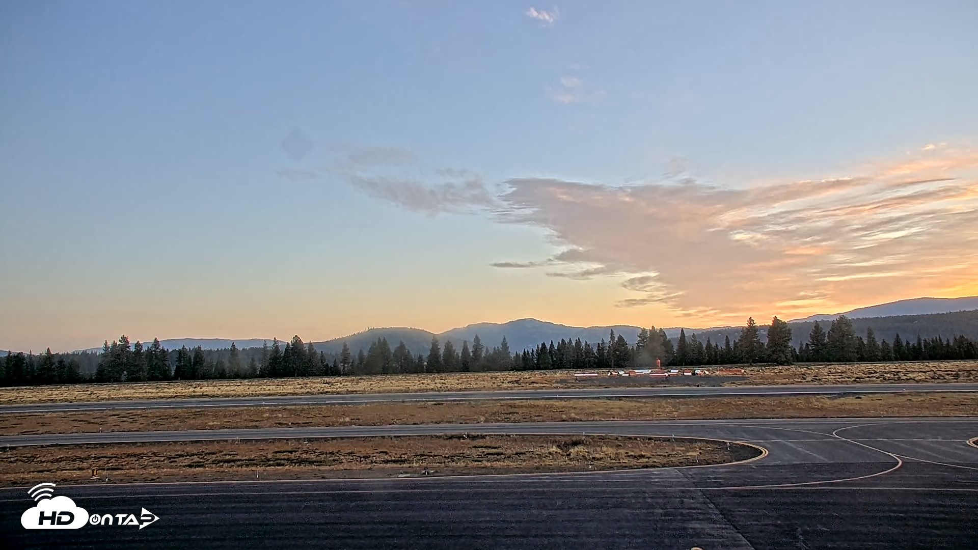 Snapshot of Truckee Tahoe Airport Live Webcam taken Sep 16, 2026, 6:43am PDT
