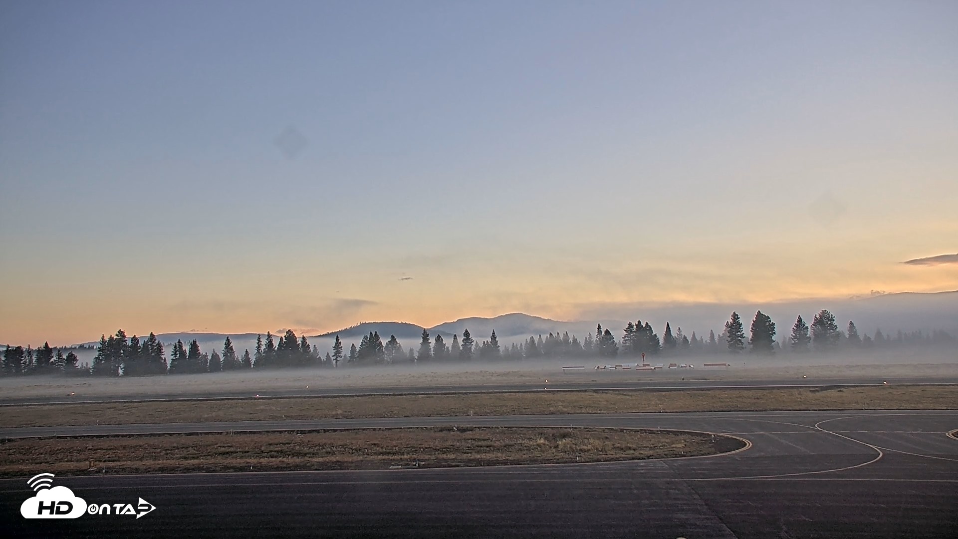 Snapshot of Truckee Tahoe Airport Live Webcam taken Aug 29, 2026, 6:34am PDT