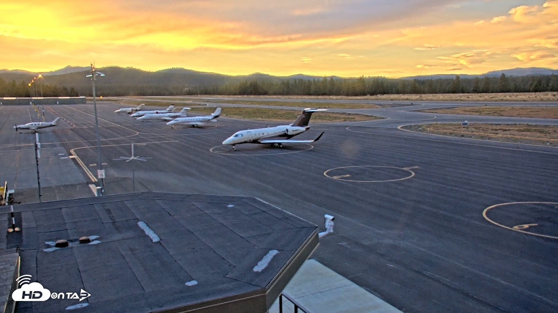 Snapshot of Truckee Tahoe Airport Live Webcam taken Aug 27, 2026, 7:39pm PDT