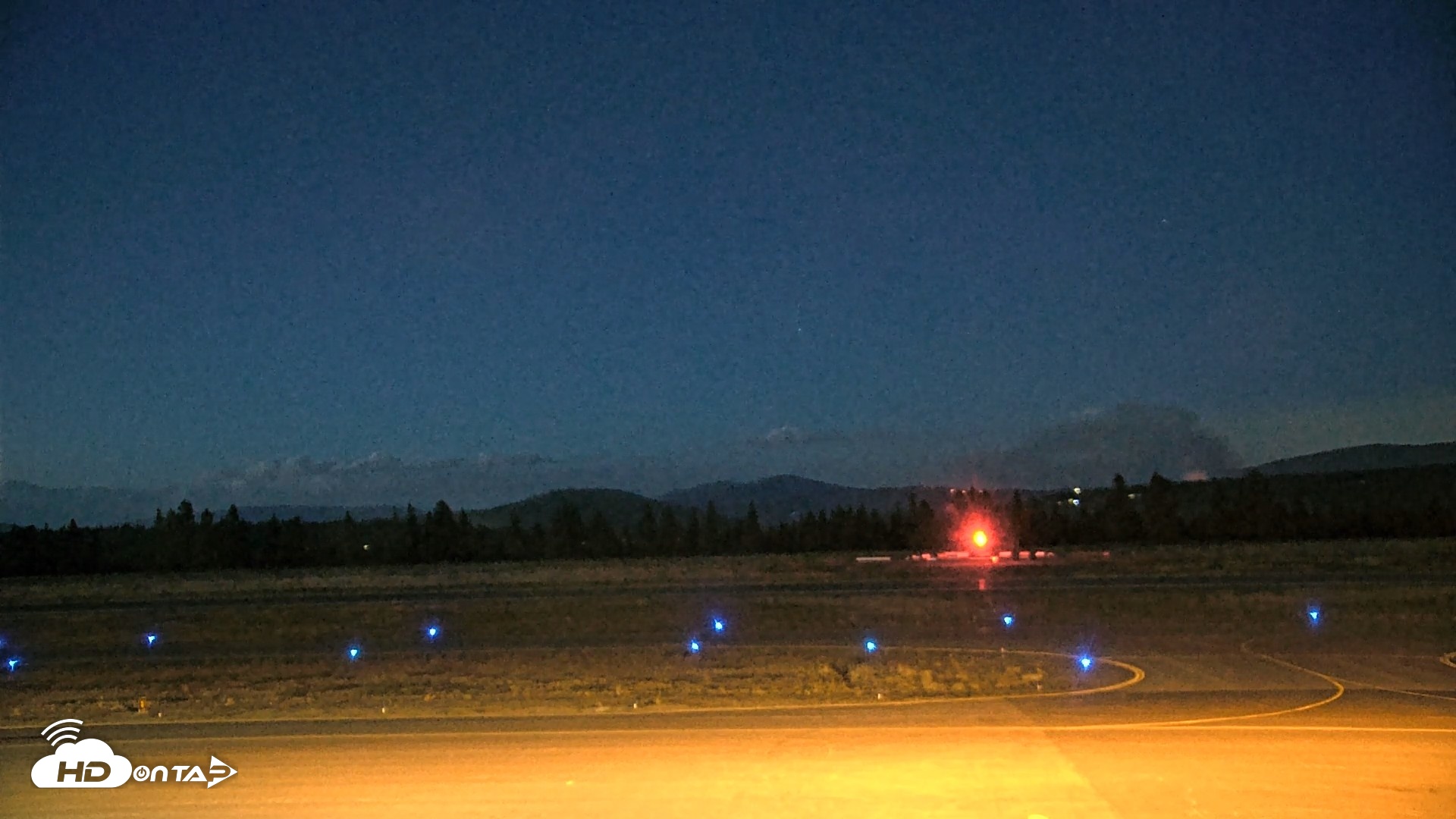 Snapshot of Truckee Tahoe Airport Live Webcam taken Sep 16, 2026, 7:52pm PDT