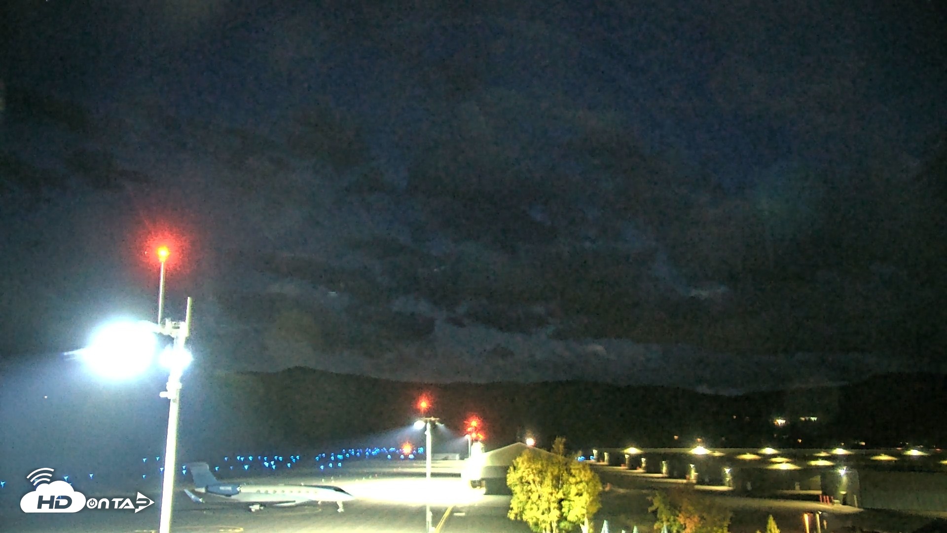 Snapshot of Truckee Tahoe Airport Live Webcam taken Oct 11, 2026, 7:17pm PDT
