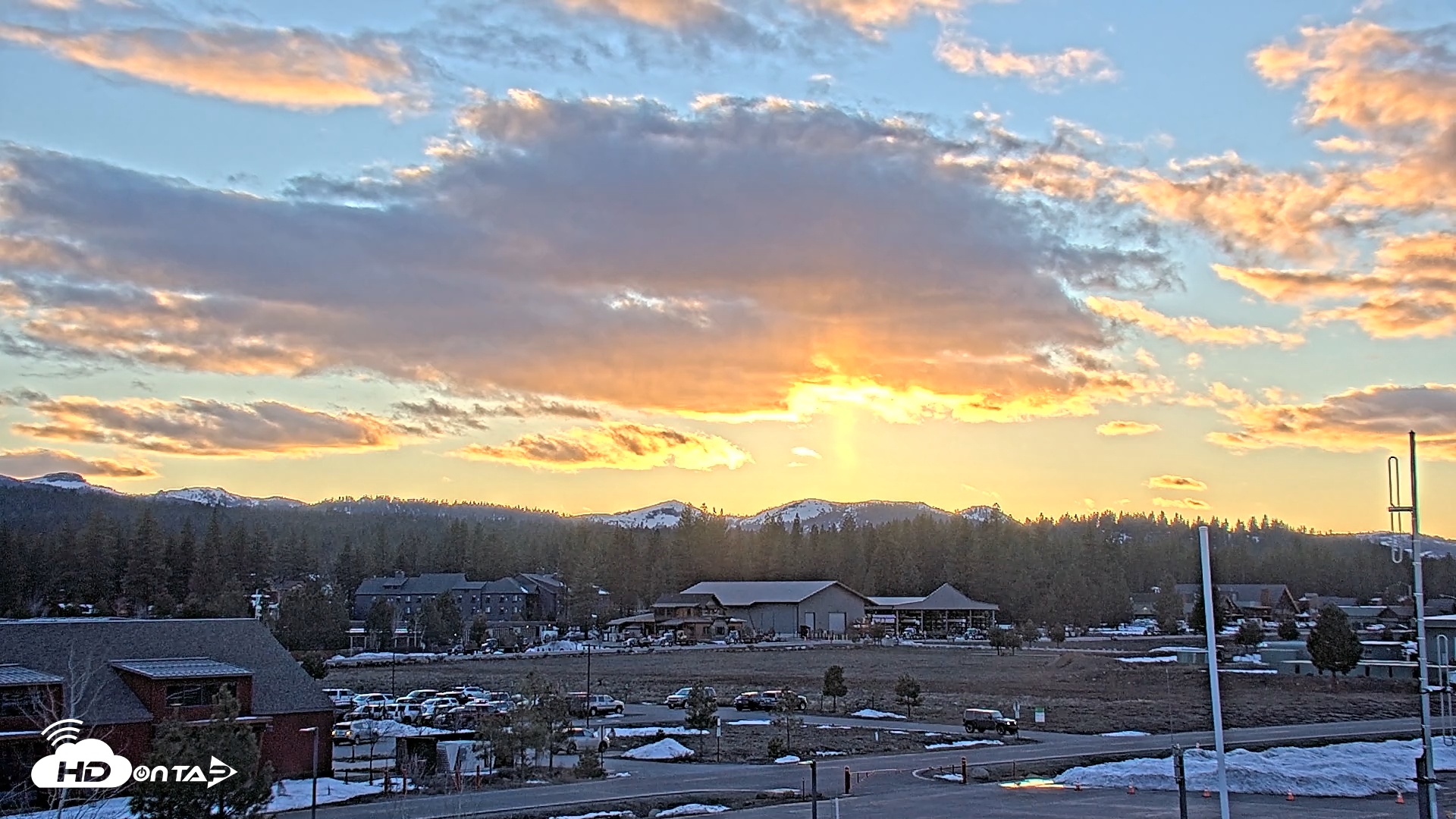 Snapshot of Truckee Tahoe Airport Live Webcam taken Mar 5, 2026, 5:50pm PST