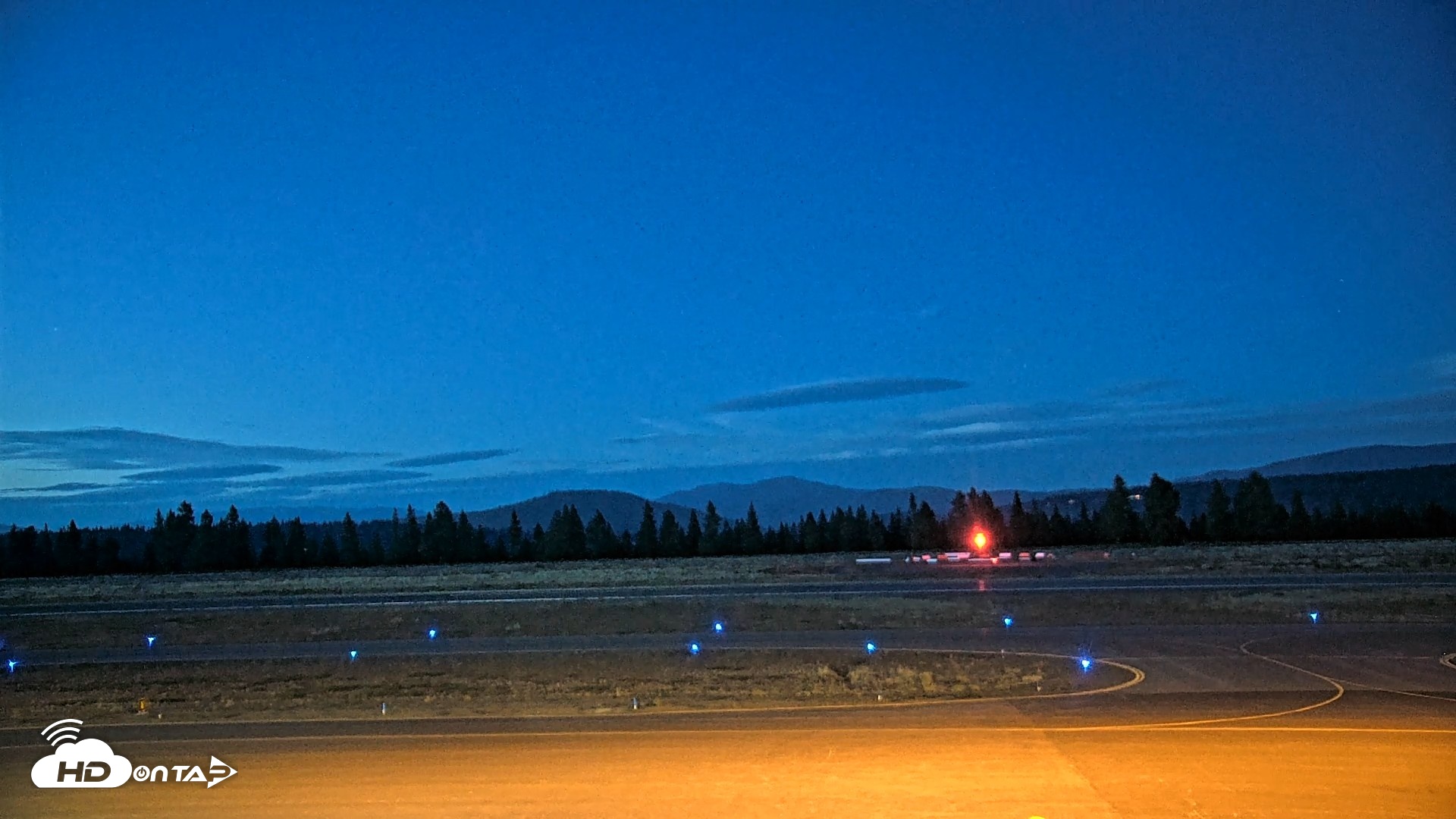 Snapshot of Truckee Tahoe Airport Live Webcam taken Sep 1, 2026, 8:07pm PDT
