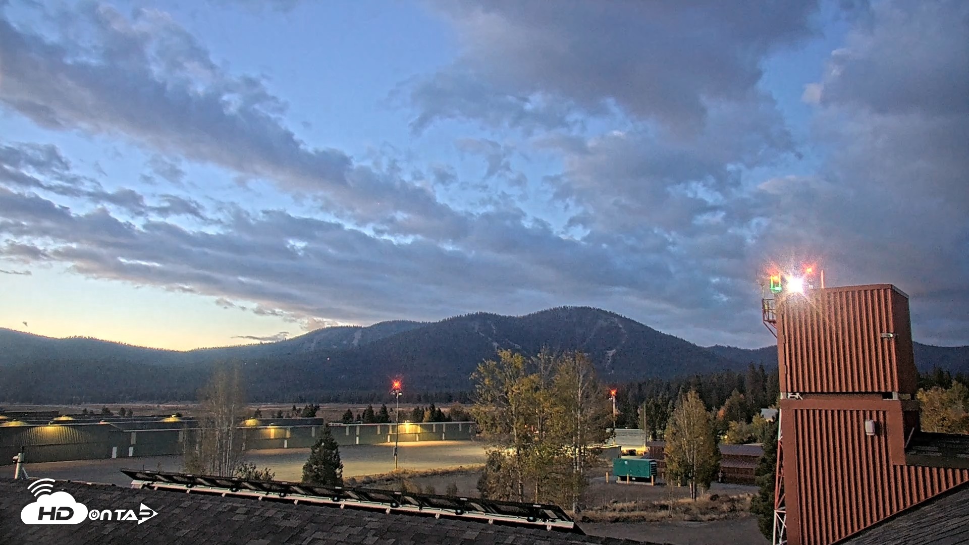 Snapshot of Truckee Tahoe Airport Live Webcam taken Oct 11, 2026, 6:44am PDT