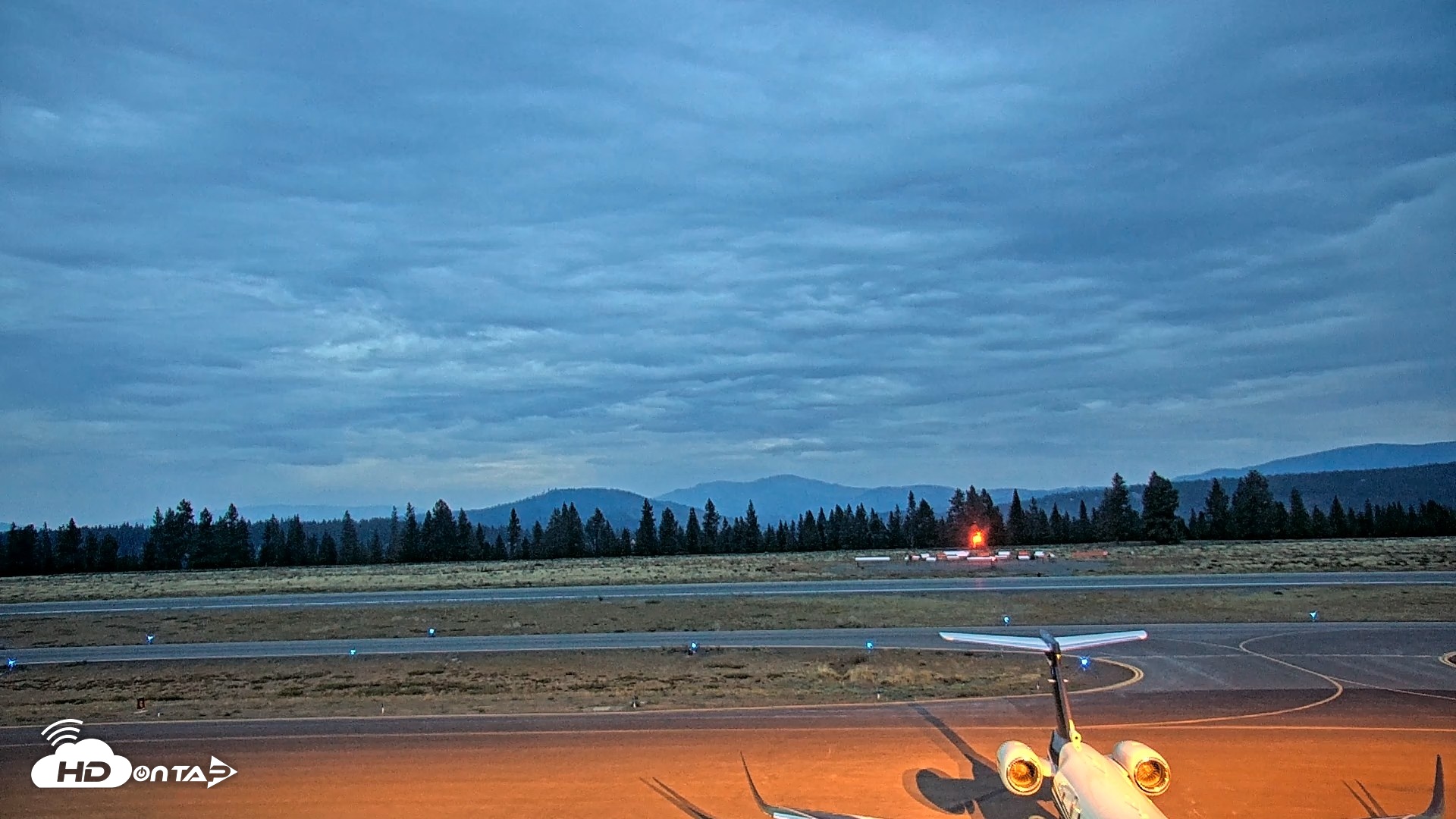 Snapshot of Truckee Tahoe Airport Live Webcam taken Aug 28, 2026, 6:09am PDT