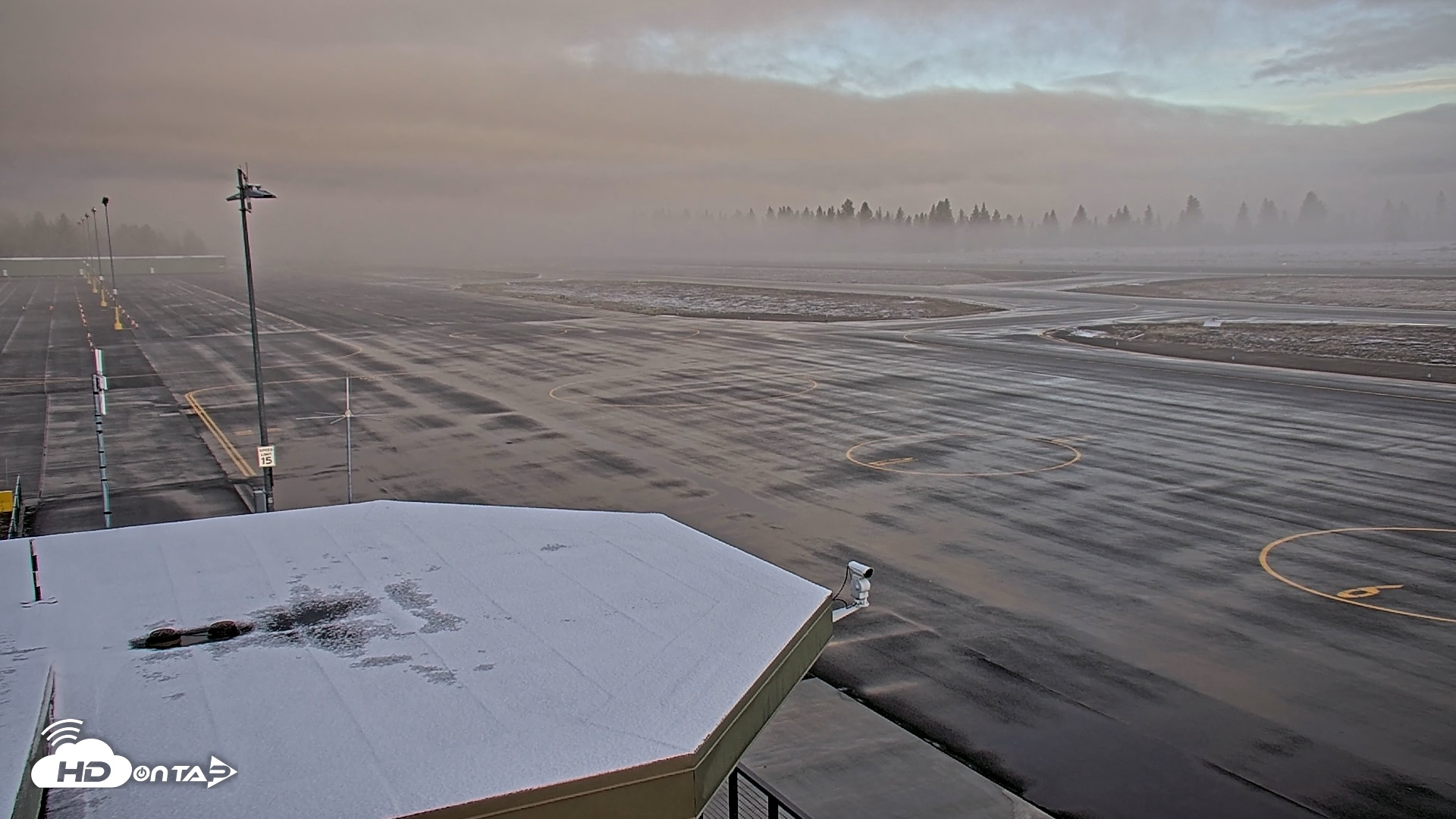 Snapshot of Truckee Tahoe Airport Live Webcam taken Nov 18, 2025, 7:19am PST