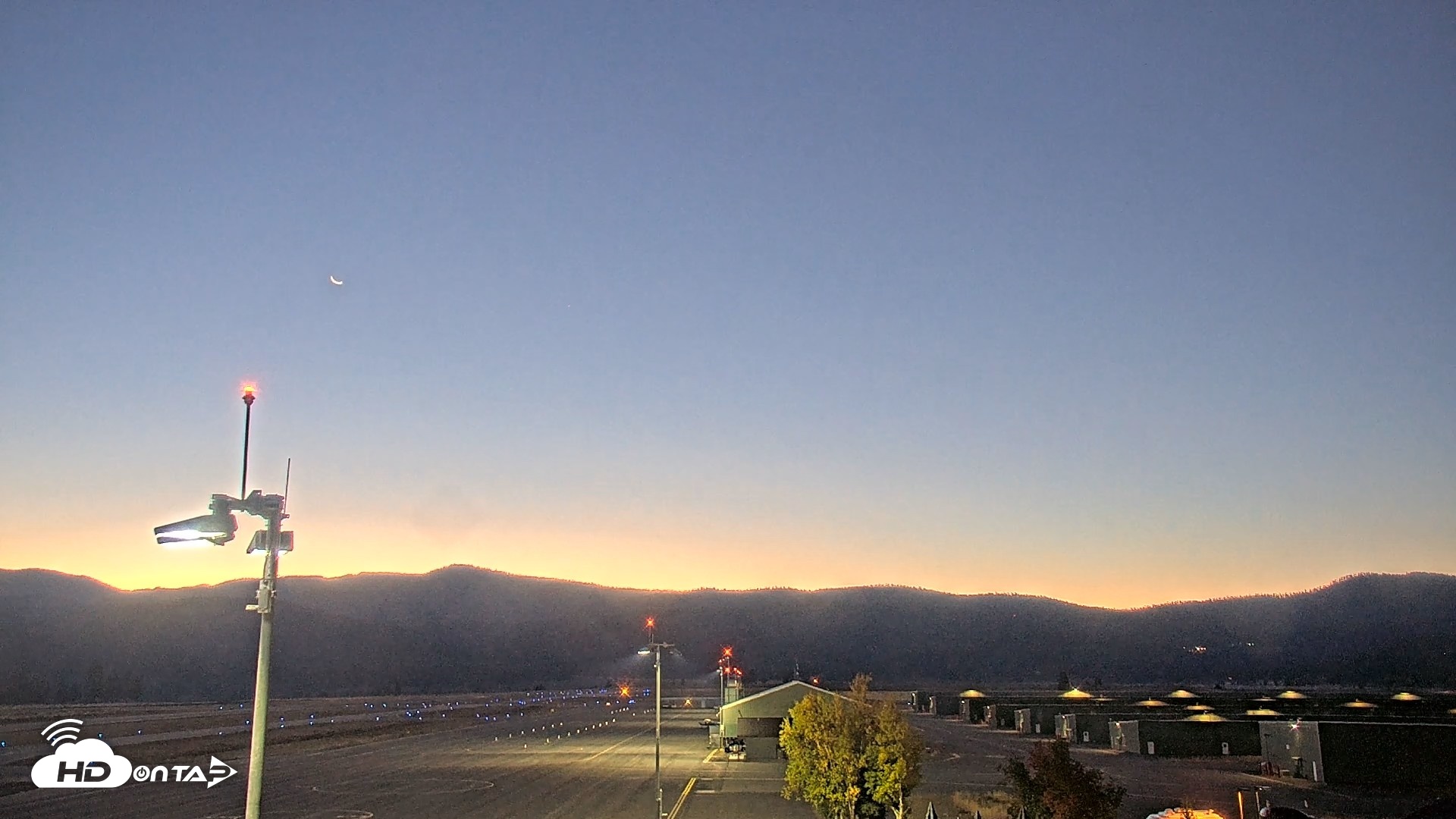 Snapshot of Truckee Tahoe Airport Live Webcam taken Oct 8, 2026, 6:35am PDT