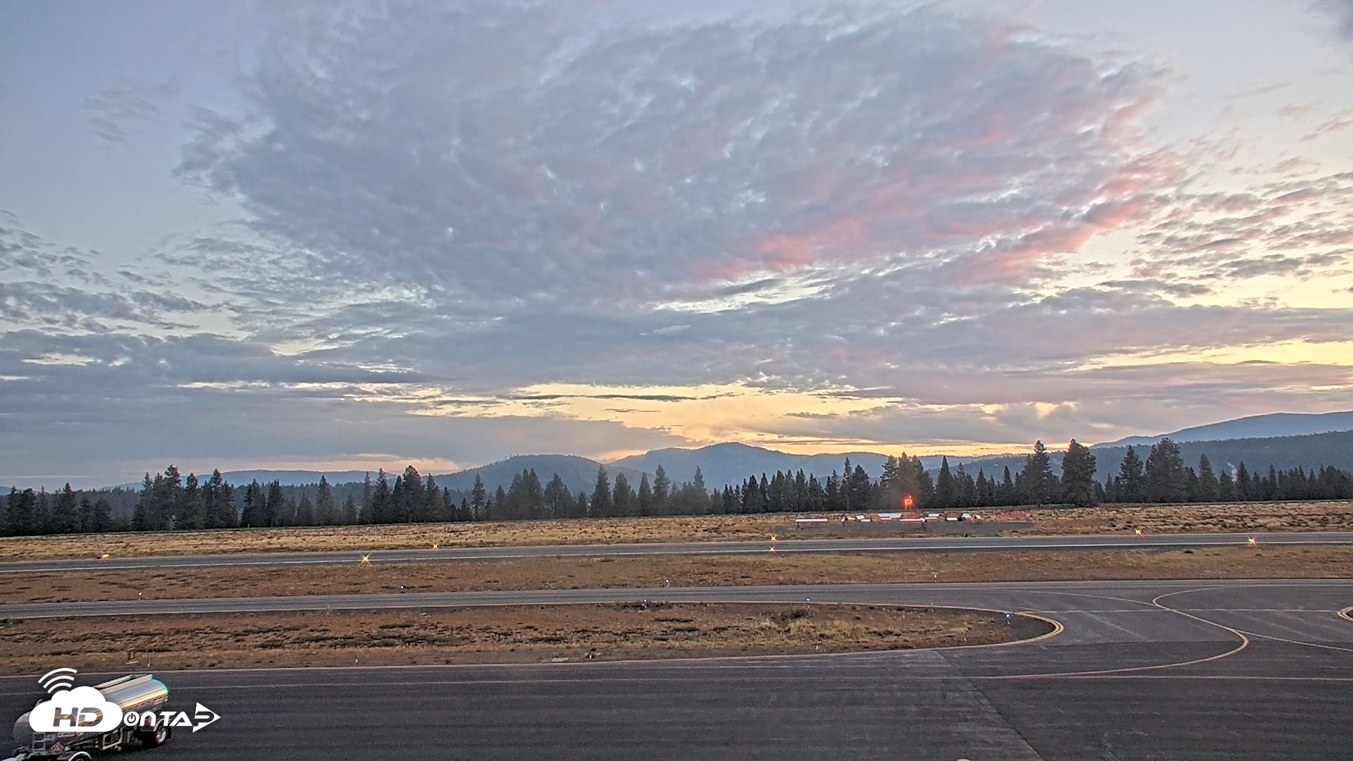 Snapshot of Truckee Tahoe Airport Live Webcam taken Sep 21, 2026, 6:39am PDT