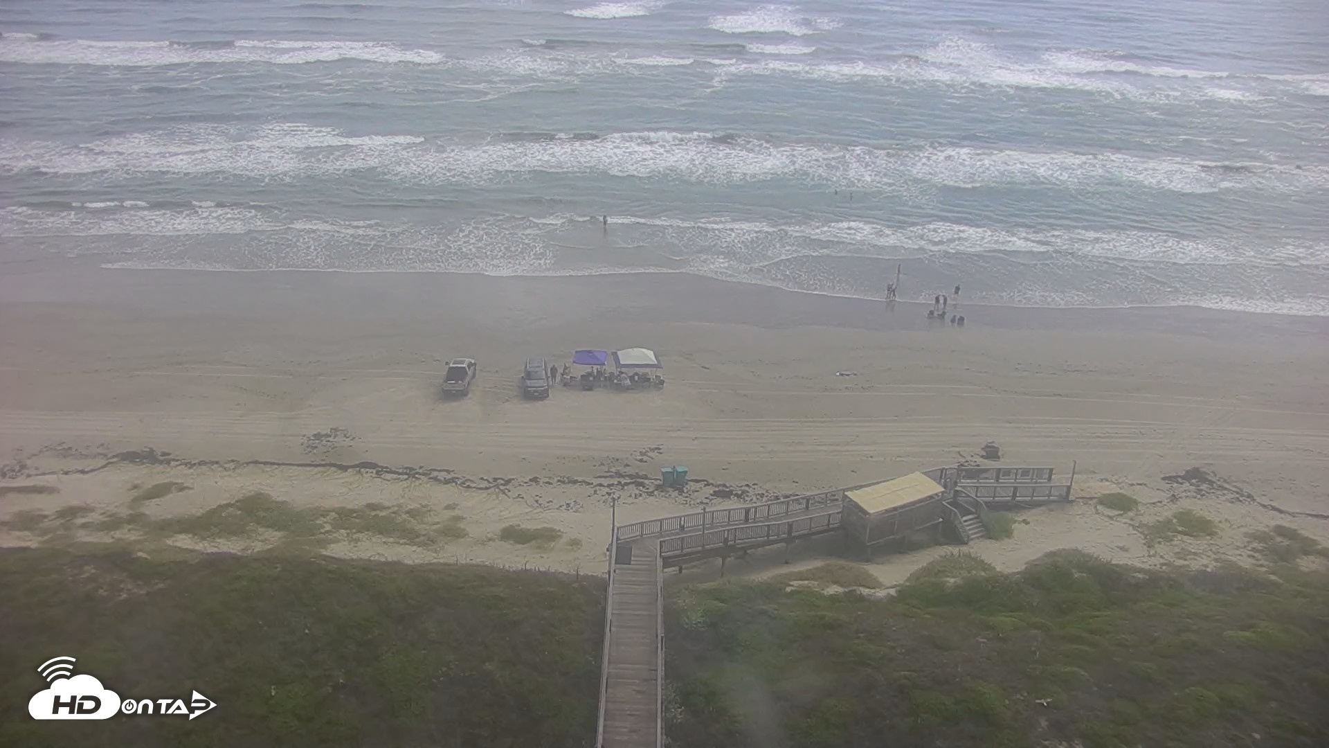 Snapshot of Port Aransas Beach Live Webcam taken Oct 2, 2026, 12:32pm CDT
