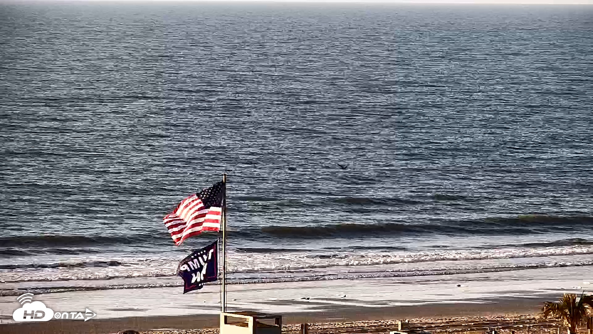 Snapshot of Boulineaus Cherry Grove Beach Live Cam taken Feb 4, 2025, 8:00am EST