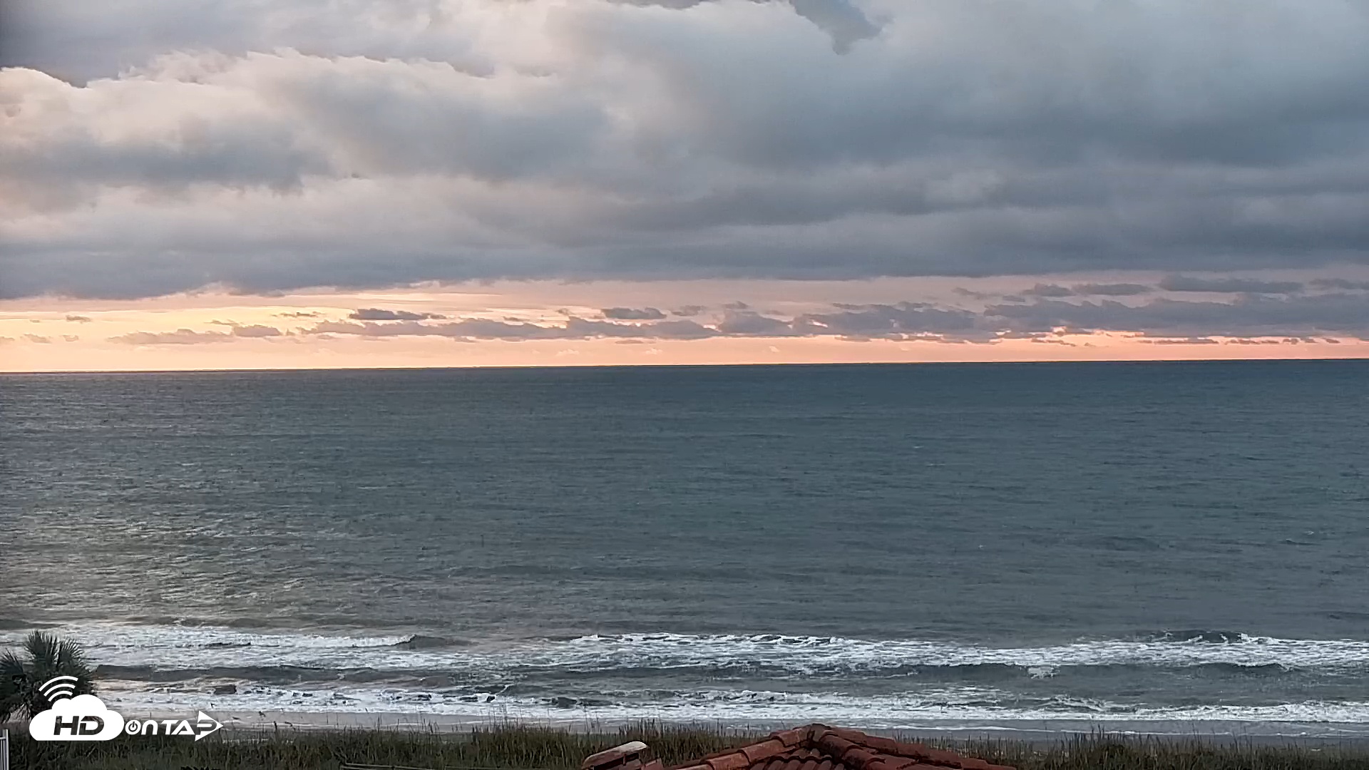 Snapshot of Boulineaus Cherry Grove Beach Live Cam taken Oct 30, 2025, 7:49am EDT