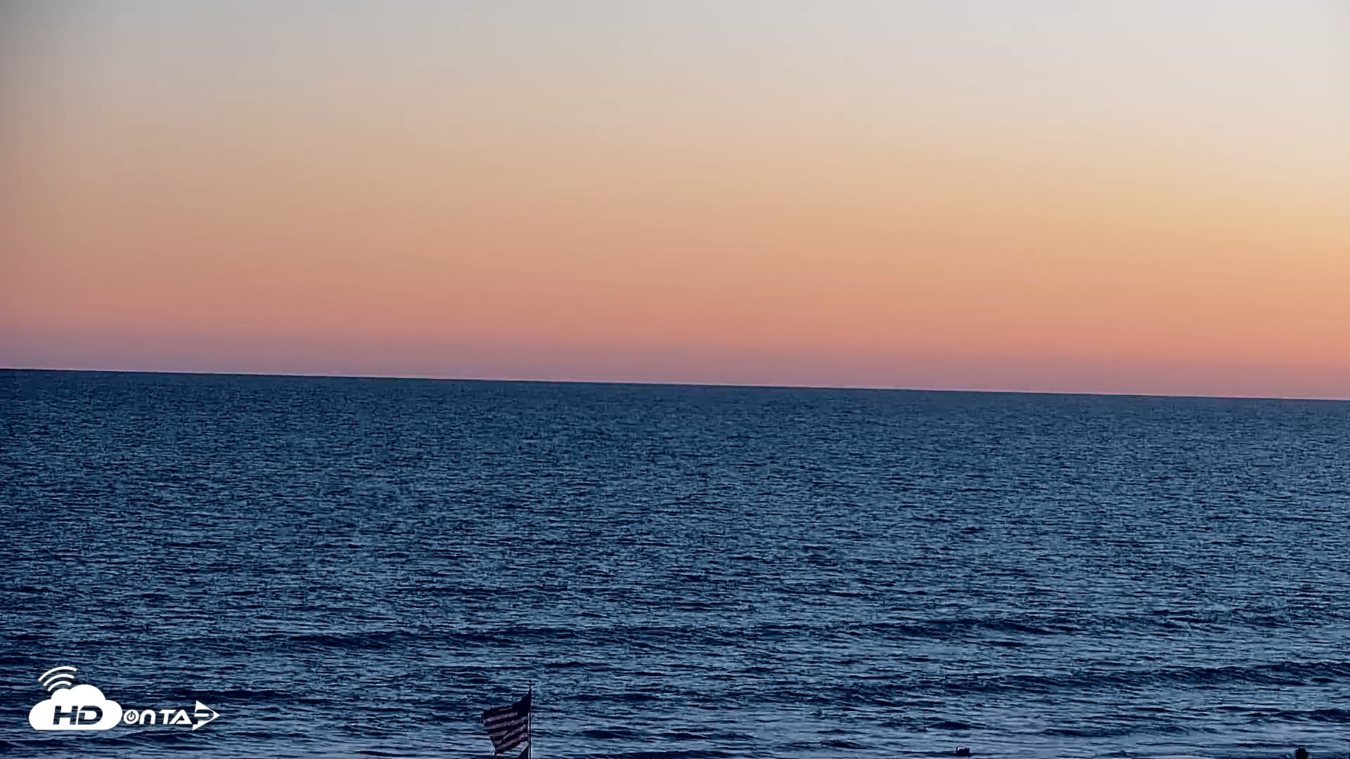 Snapshot of Boulineaus Cherry Grove Beach Live Cam taken Dec 16, 2025, 5:17pm EST