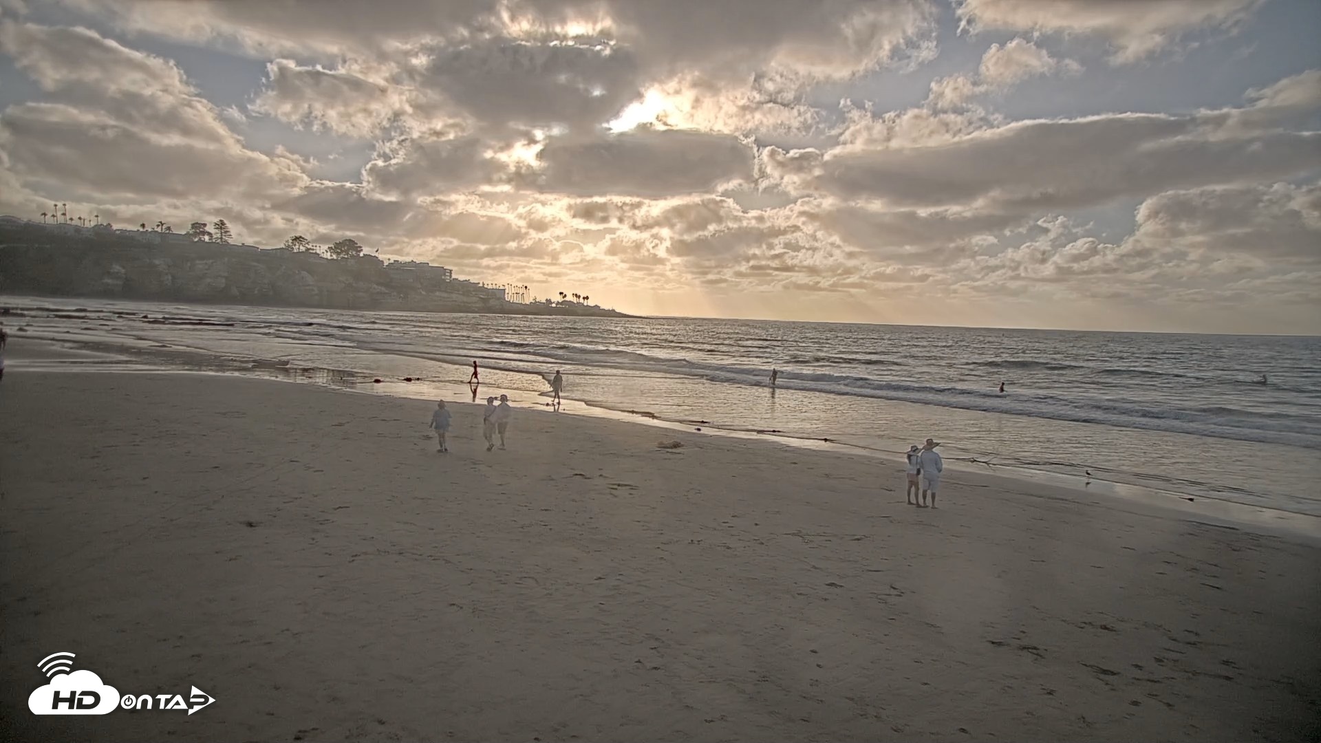 Snapshot of La Jolla Shores Live Surf Cam taken Sep 28, 2026, 5:41pm PDT