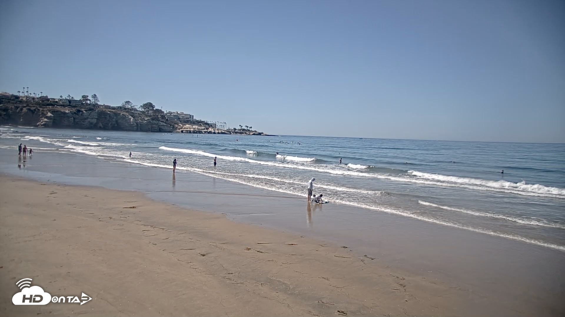 Snapshot of La Jolla Shores Live Surf Cam taken Oct 6, 2026, 12:53pm PDT