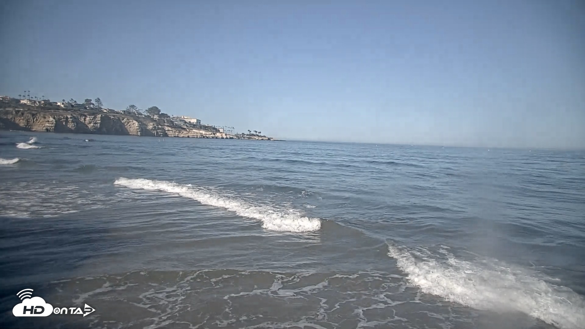 Snapshot of La Jolla Shores Live Surf Cam taken Oct 6, 2026, 9:10am PDT