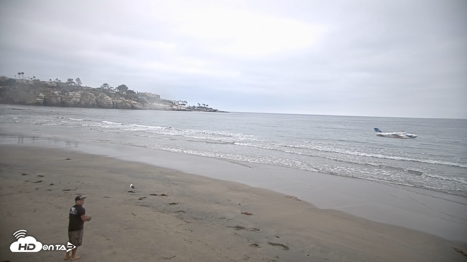 Snapshot of La Jolla Shores Live Surf Cam taken Aug 6, 2026, 7:19am PDT