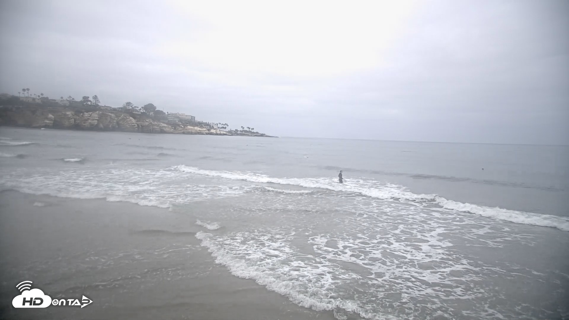 Snapshot of La Jolla Shores Live Surf Cam taken Sep 13, 2026, 8:13am PDT