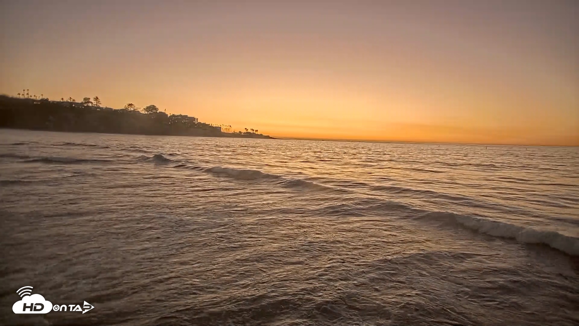 Snapshot of La Jolla Shores Live Surf Cam taken Oct 4, 2026, 6:48pm PDT
