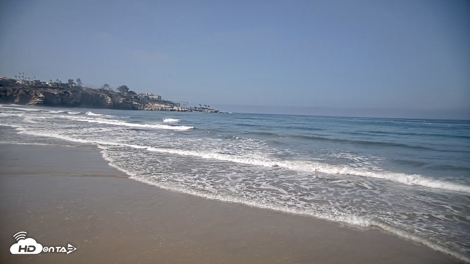 Snapshot of La Jolla Shores Live Surf Cam taken Oct 8, 2026, 11:53am PDT