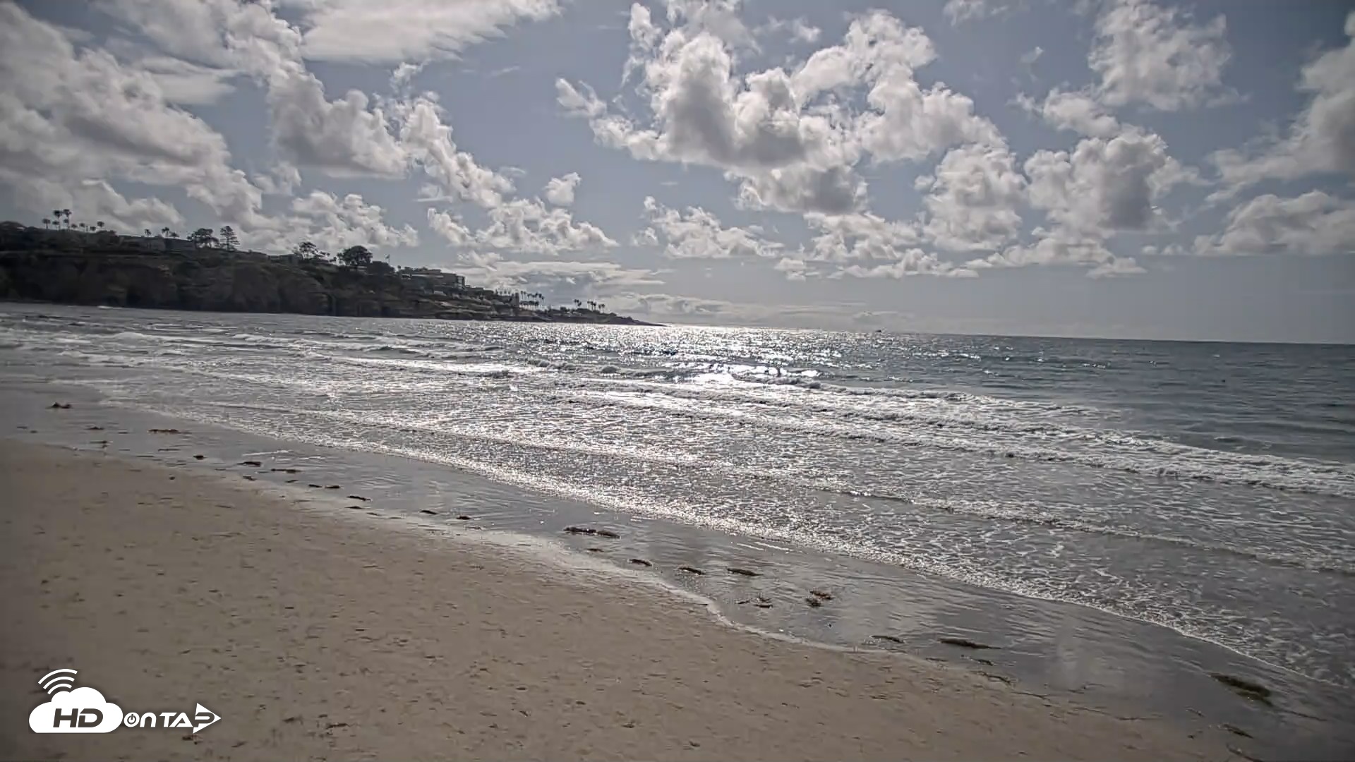 Snapshot of La Jolla Shores Live Surf Cam taken Apr 26, 2026, 4:20pm PDT