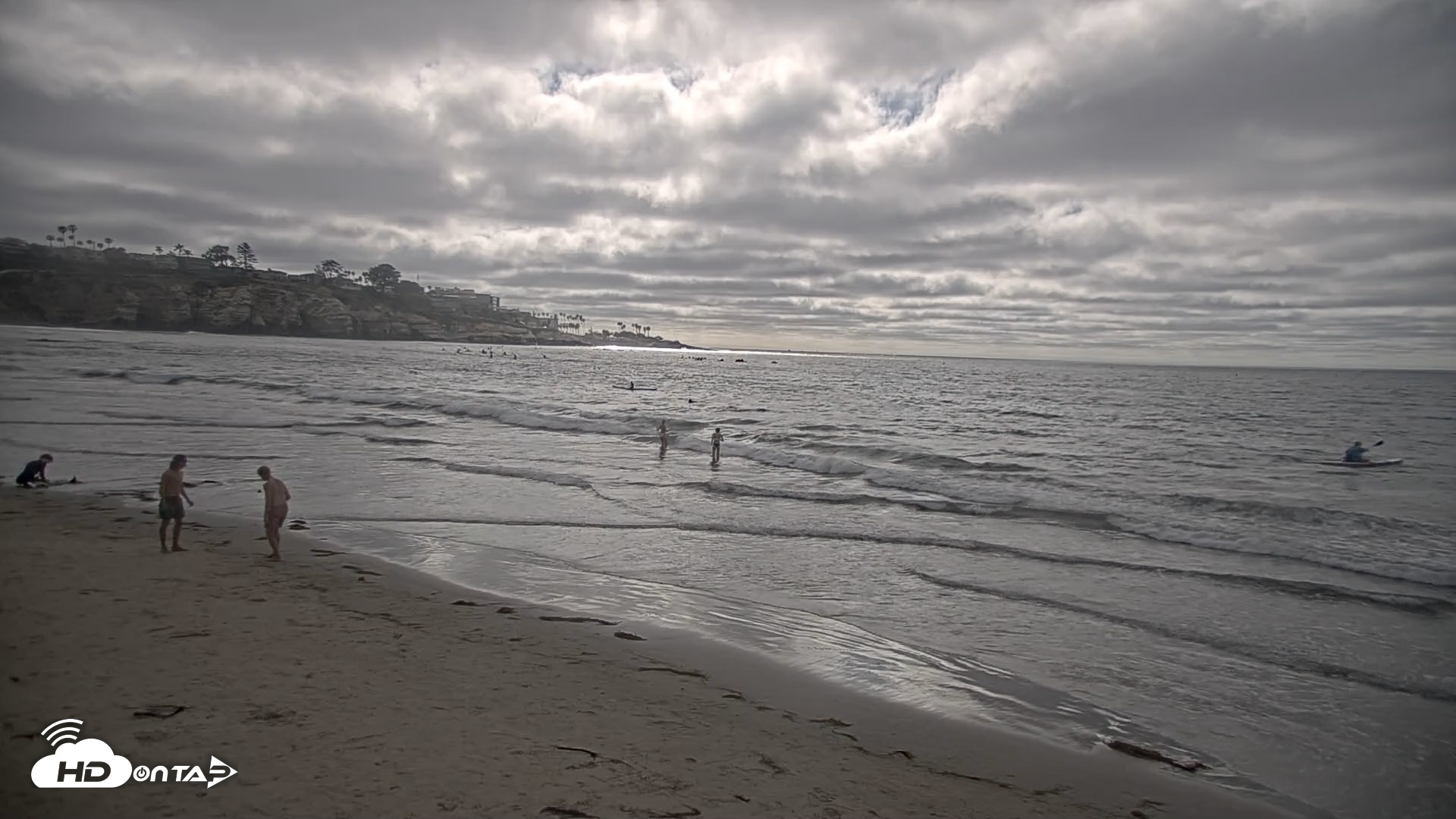 Snapshot of La Jolla Shores Live Surf Cam taken Apr 10, 2026, 4:54pm PDT