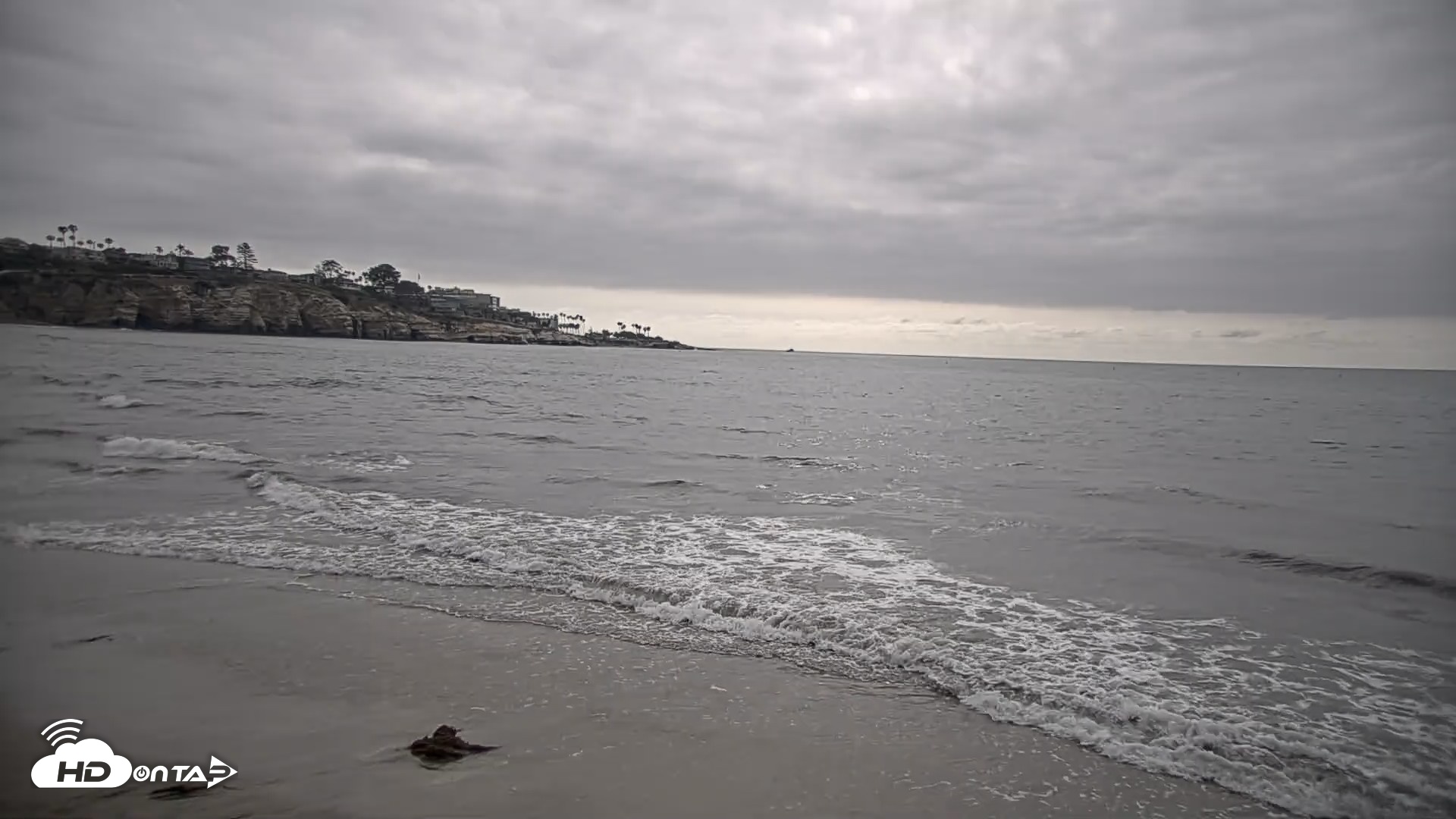 Snapshot of La Jolla Shores Live Surf Cam taken May 12, 2026, 5:00pm PDT