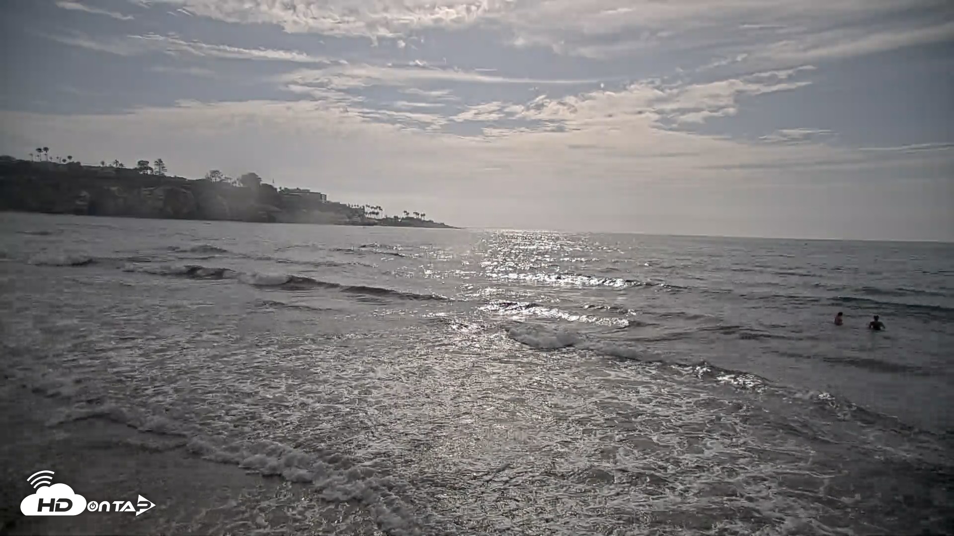 Snapshot of La Jolla Shores Live Surf Cam taken Aug 20, 2026, 5:08pm PDT