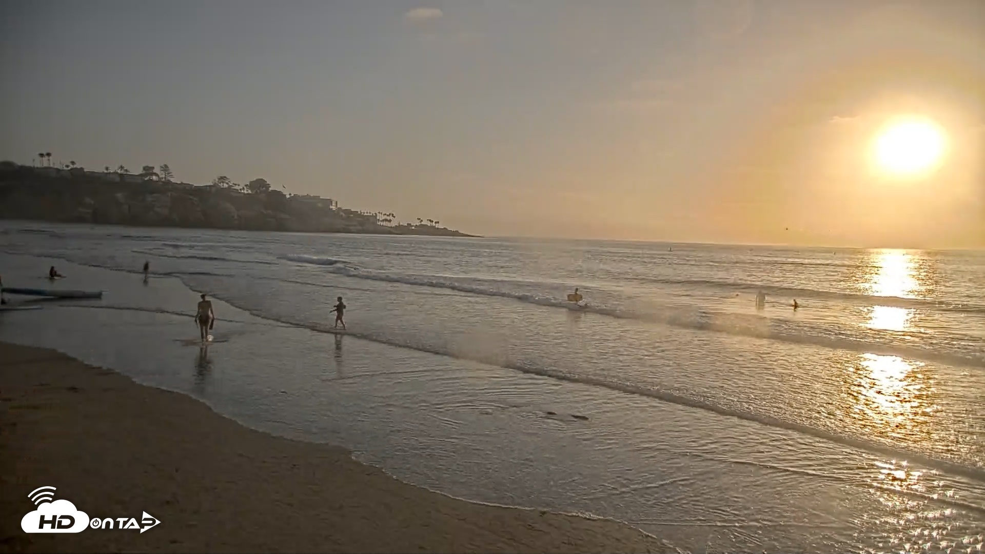 Snapshot of La Jolla Shores Live Surf Cam taken Jul 17, 2026, 7:22pm PDT