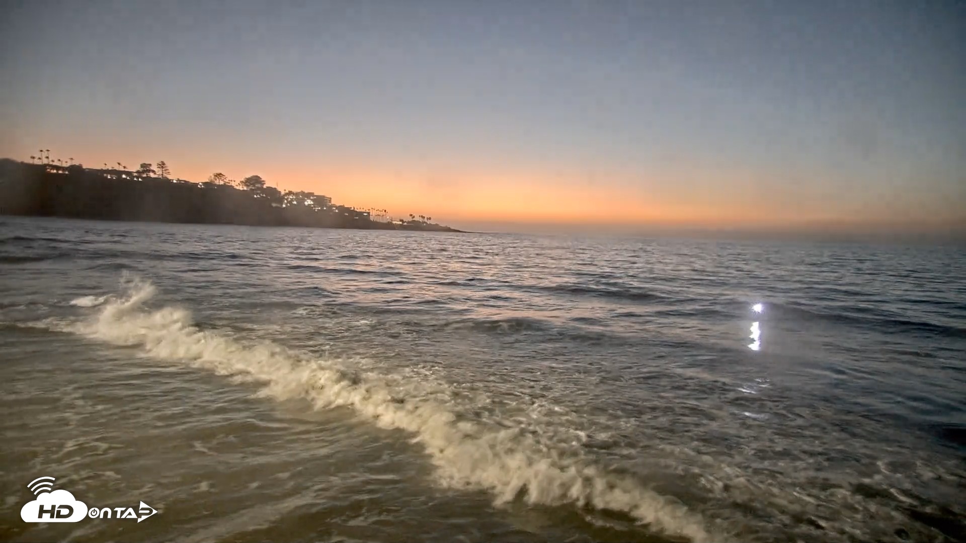 Snapshot of La Jolla Shores Live Surf Cam taken Oct 19, 2026, 6:45pm PDT