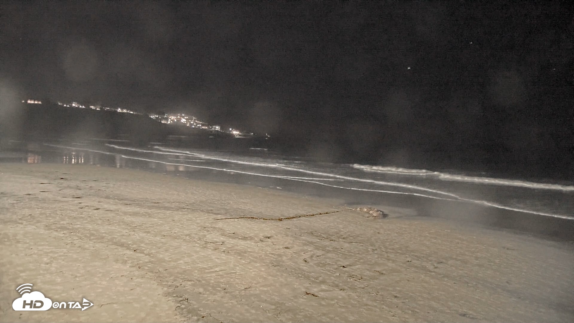 Snapshot of La Jolla Shores Live Surf Cam taken Oct 14, 2026, 7:27pm PDT