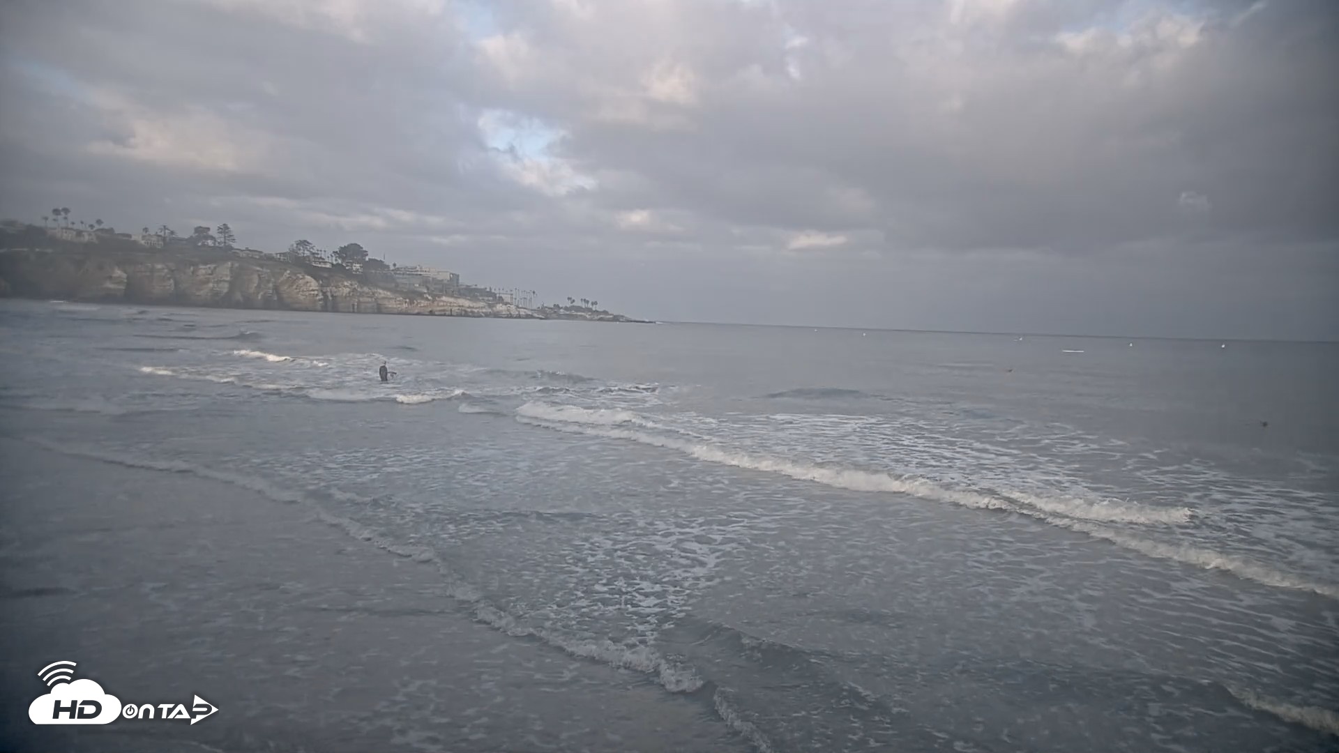 Snapshot of La Jolla Shores Live Surf Cam taken Sep 19, 2026, 7:28am PDT