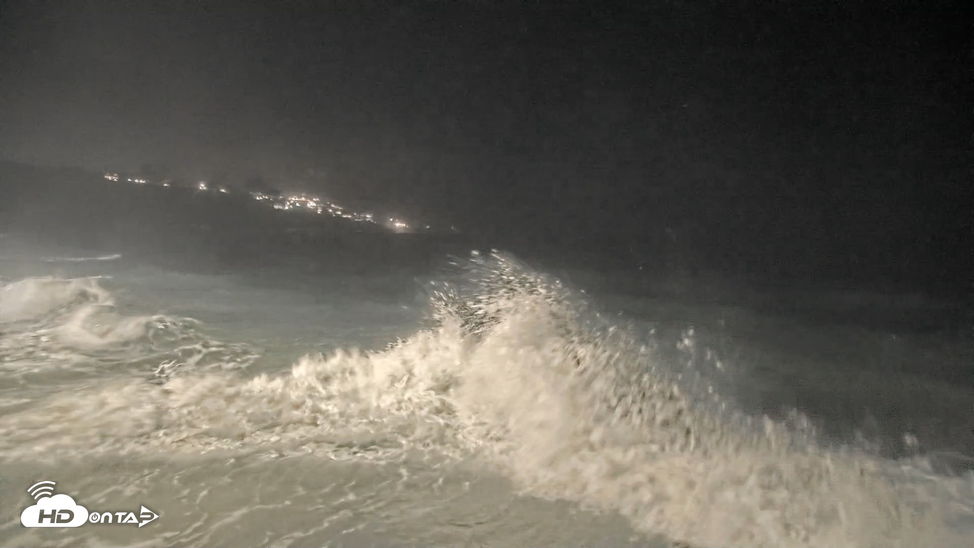 Snapshot of La Jolla Shores Live Surf Cam taken Oct 8, 2026, 9:01pm PDT