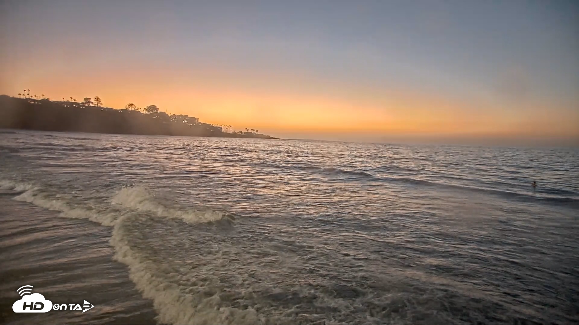 Snapshot of La Jolla Shores Live Surf Cam taken Oct 19, 2026, 6:39pm PDT