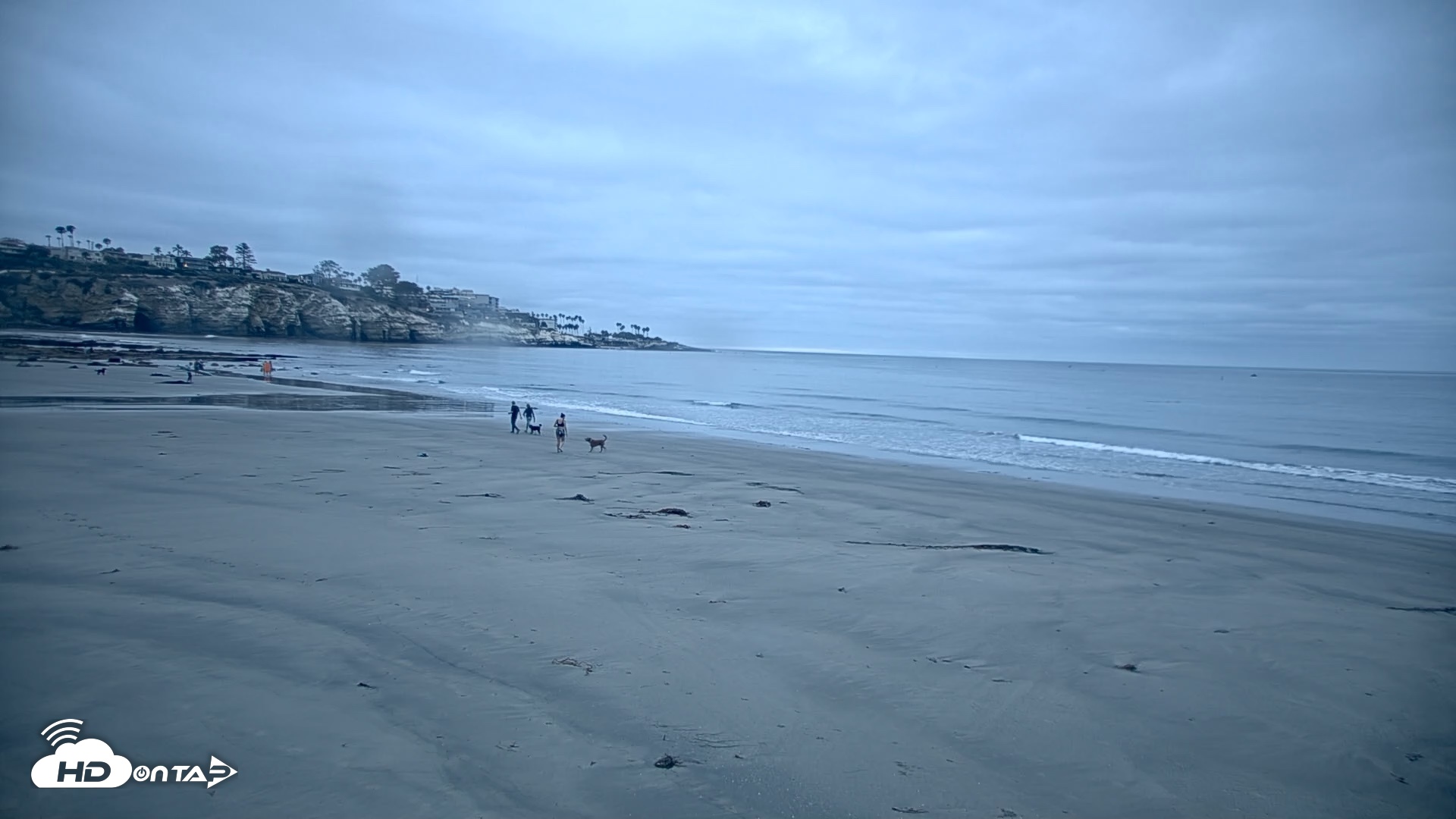 Snapshot of La Jolla Shores Live Surf Cam taken Aug 14, 2026, 6:18am PDT