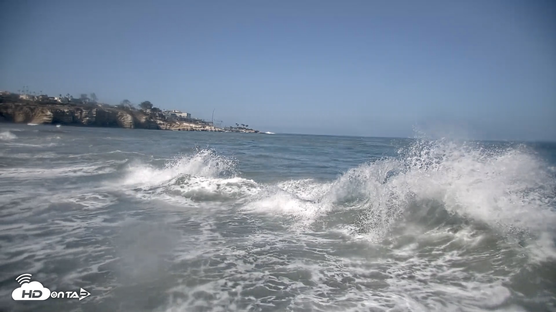 Snapshot of La Jolla Shores Live Surf Cam taken Sep 29, 2026, 10:44am PDT