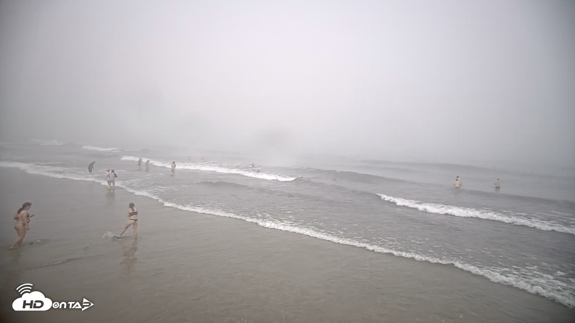 Snapshot of La Jolla Shores Live Surf Cam taken Aug 23, 2026, 9:20am PDT