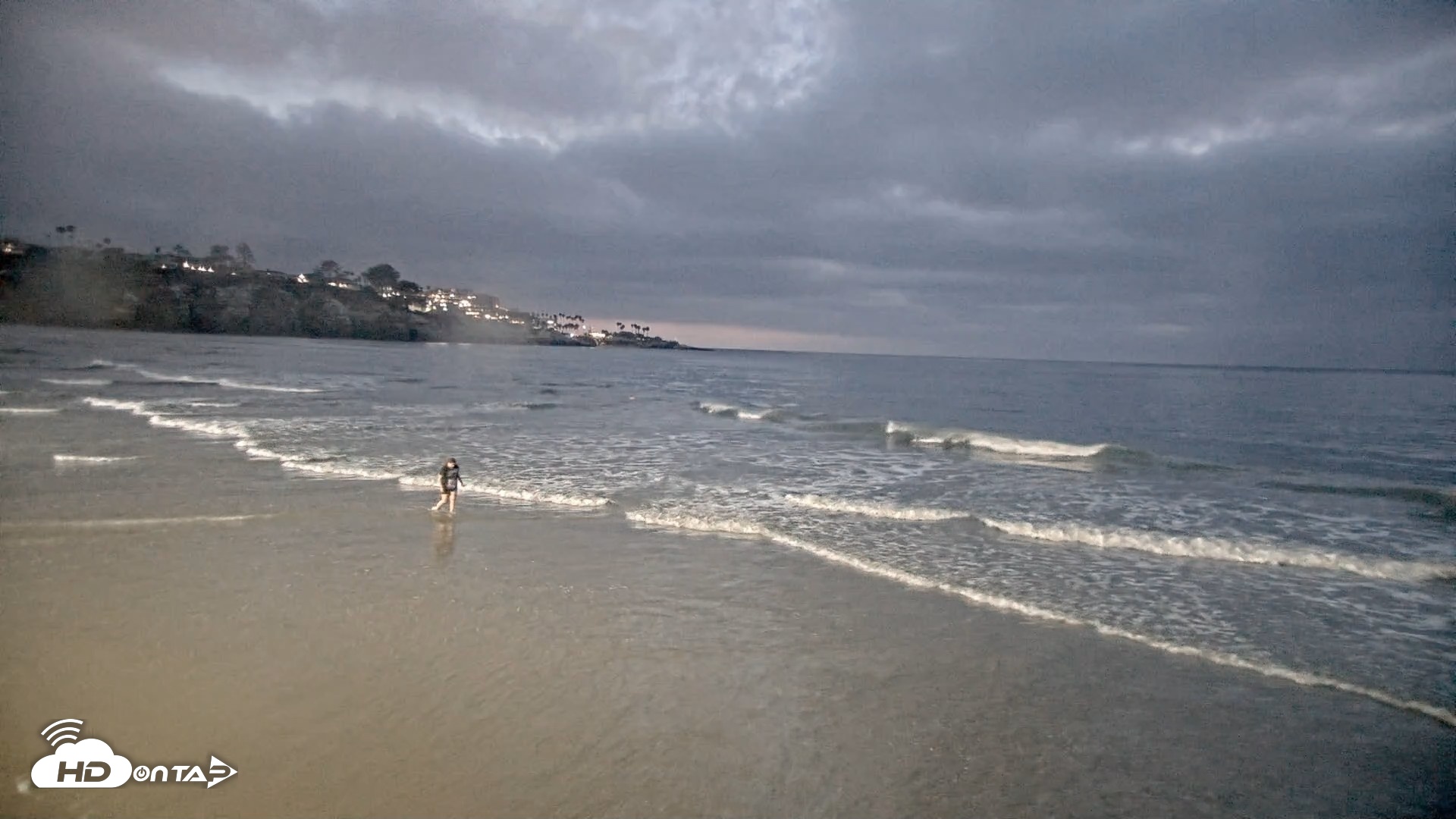 Snapshot of La Jolla Shores Live Surf Cam taken Aug 1, 2026, 8:17pm PDT