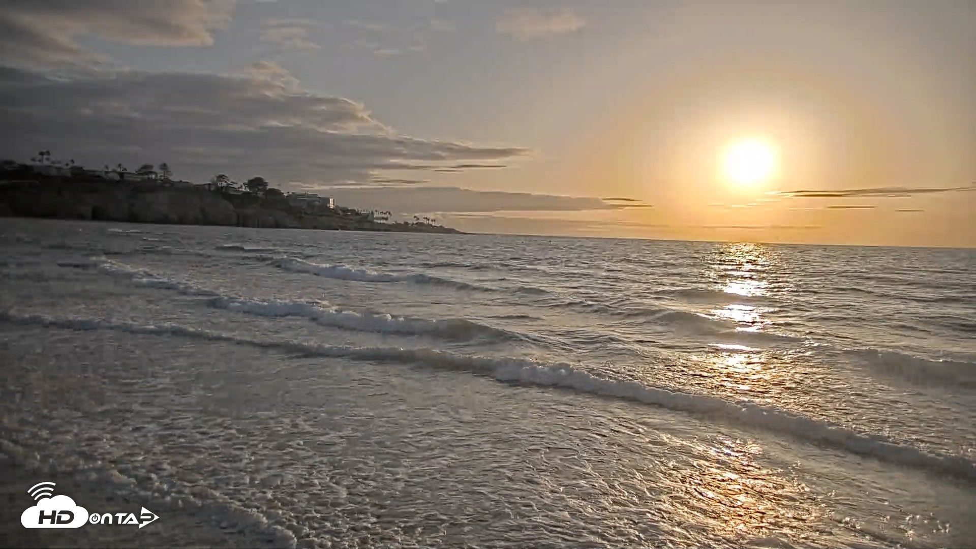 Snapshot of La Jolla Shores Live Surf Cam taken Apr 26, 2026, 6:58pm PDT